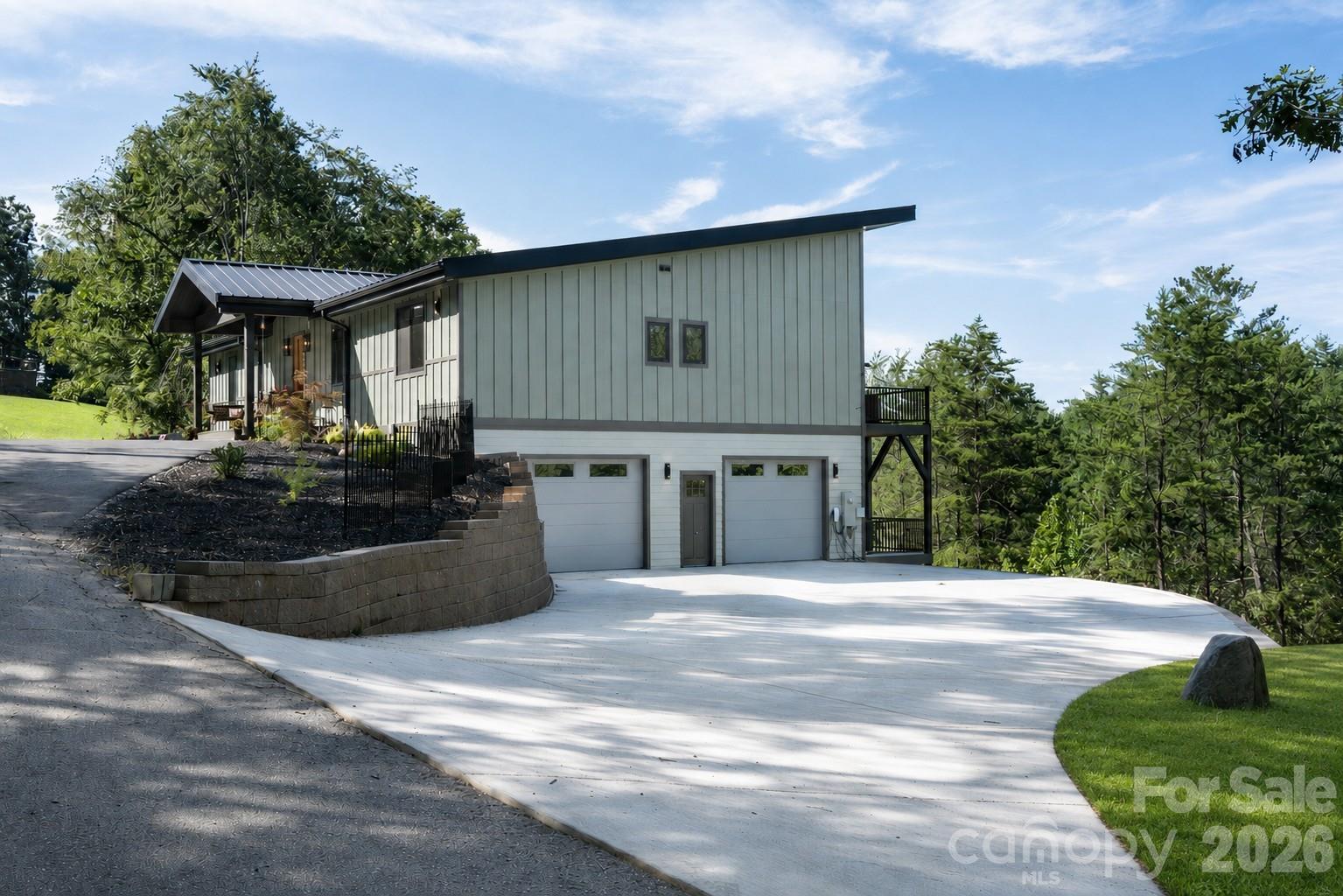 75 Boone Trail — Weaverville