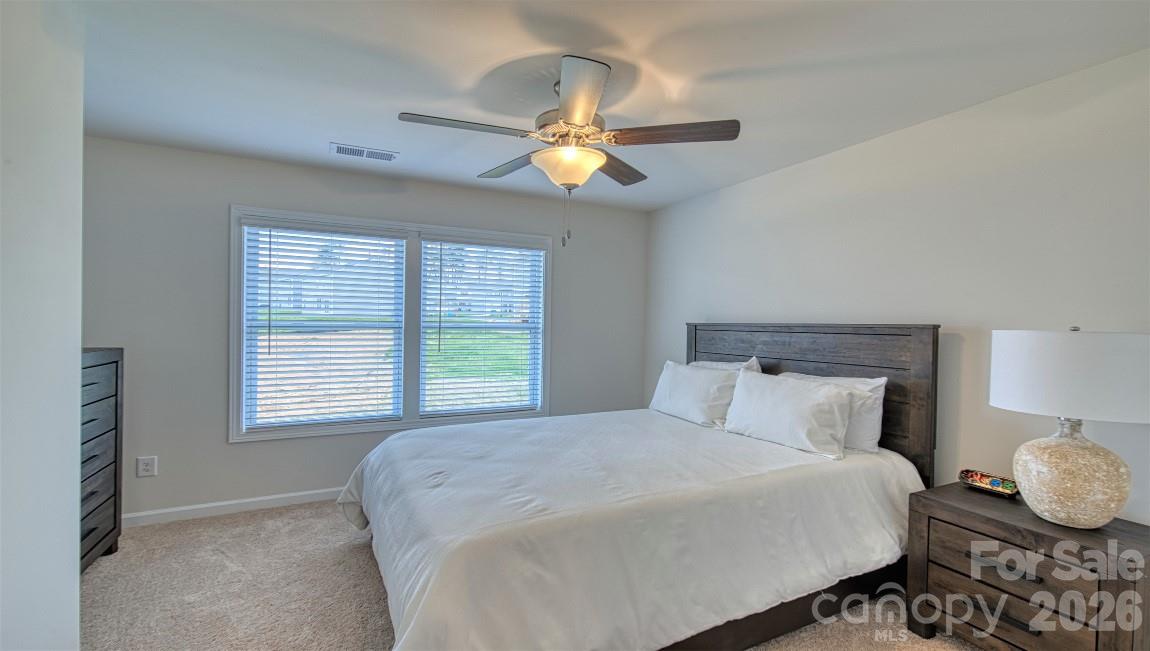 54 Creekview Road — Hendersonville