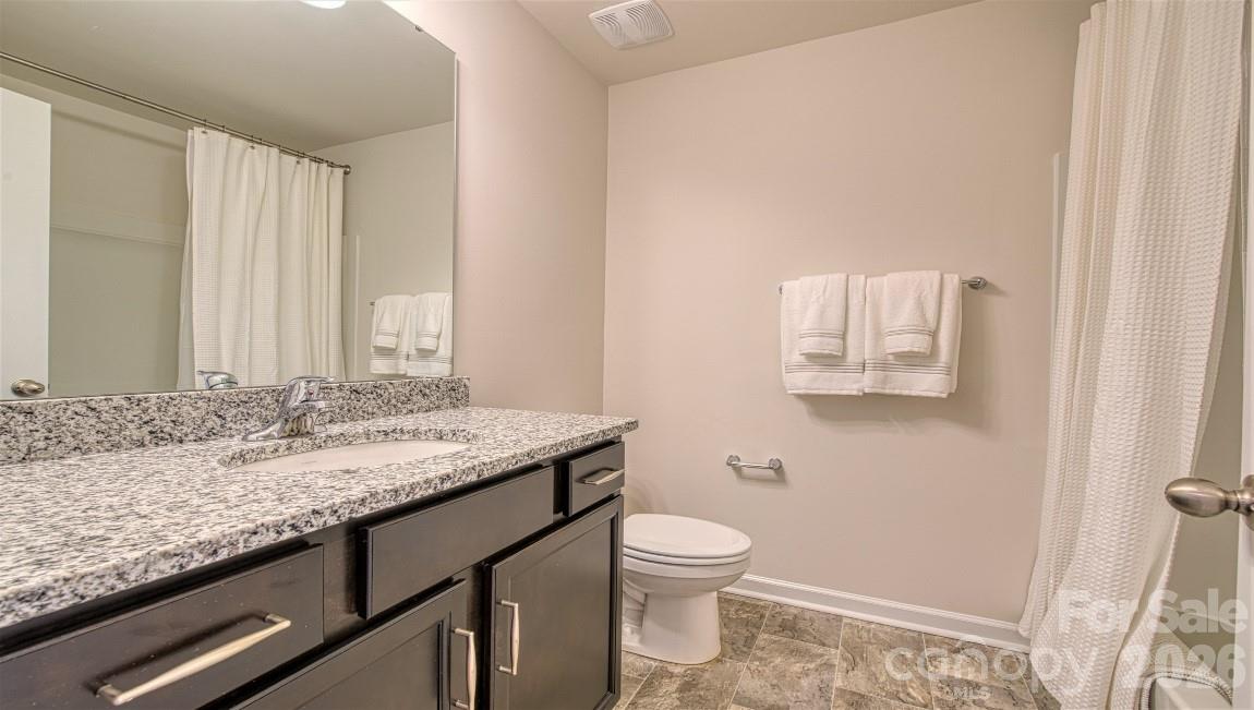 54 Creekview Road — Hendersonville