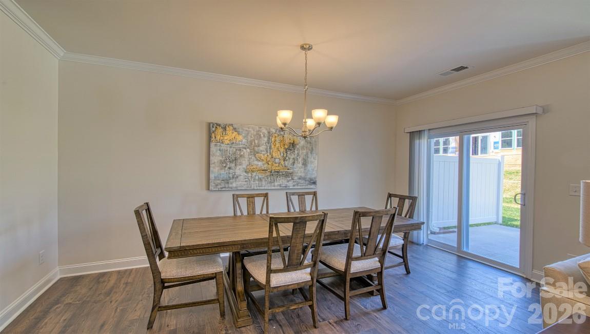 54 Creekview Road — Hendersonville