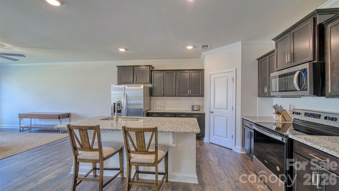 54 Creekview Road — Hendersonville