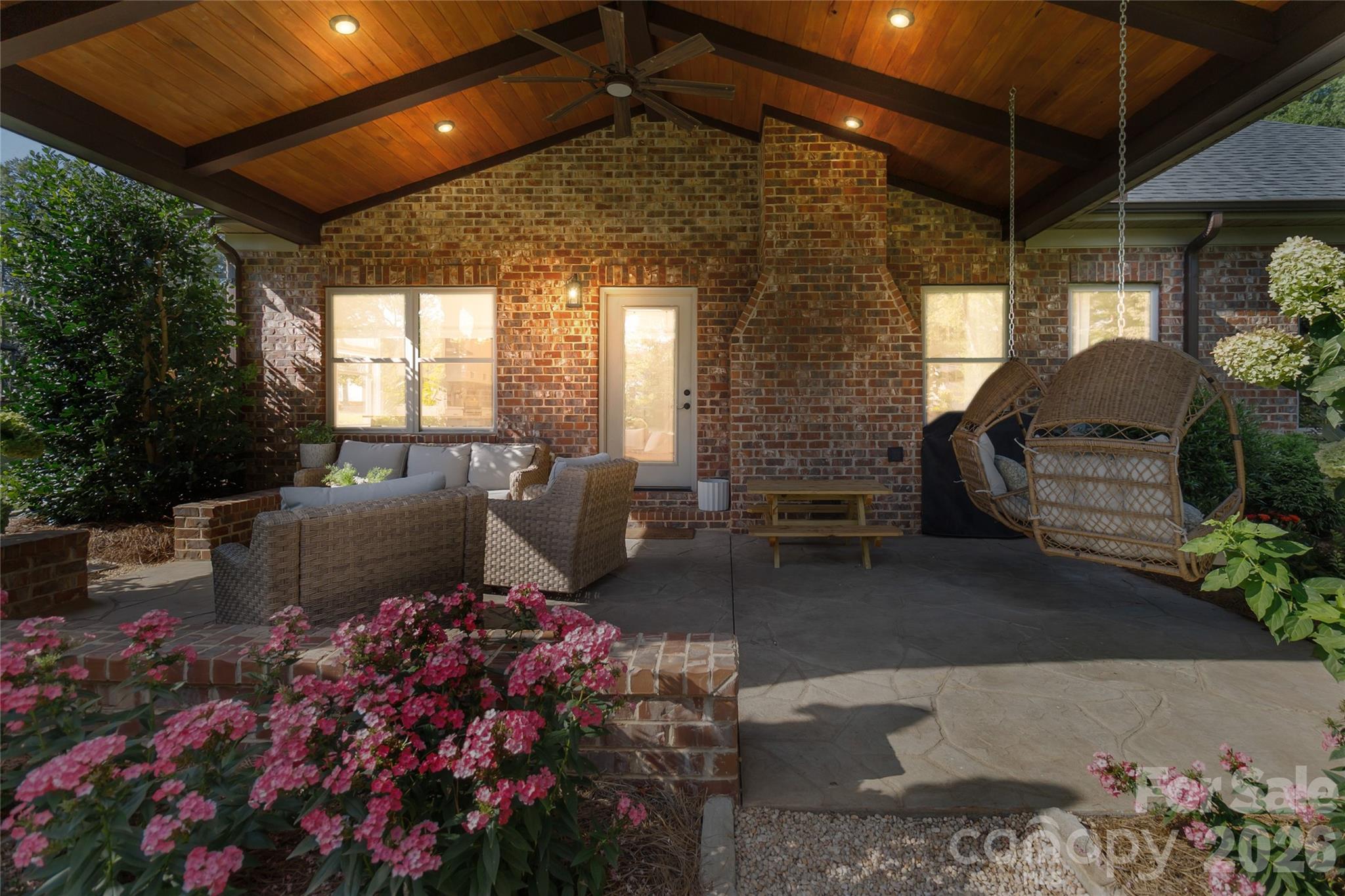 194 Love Street — Stanfield