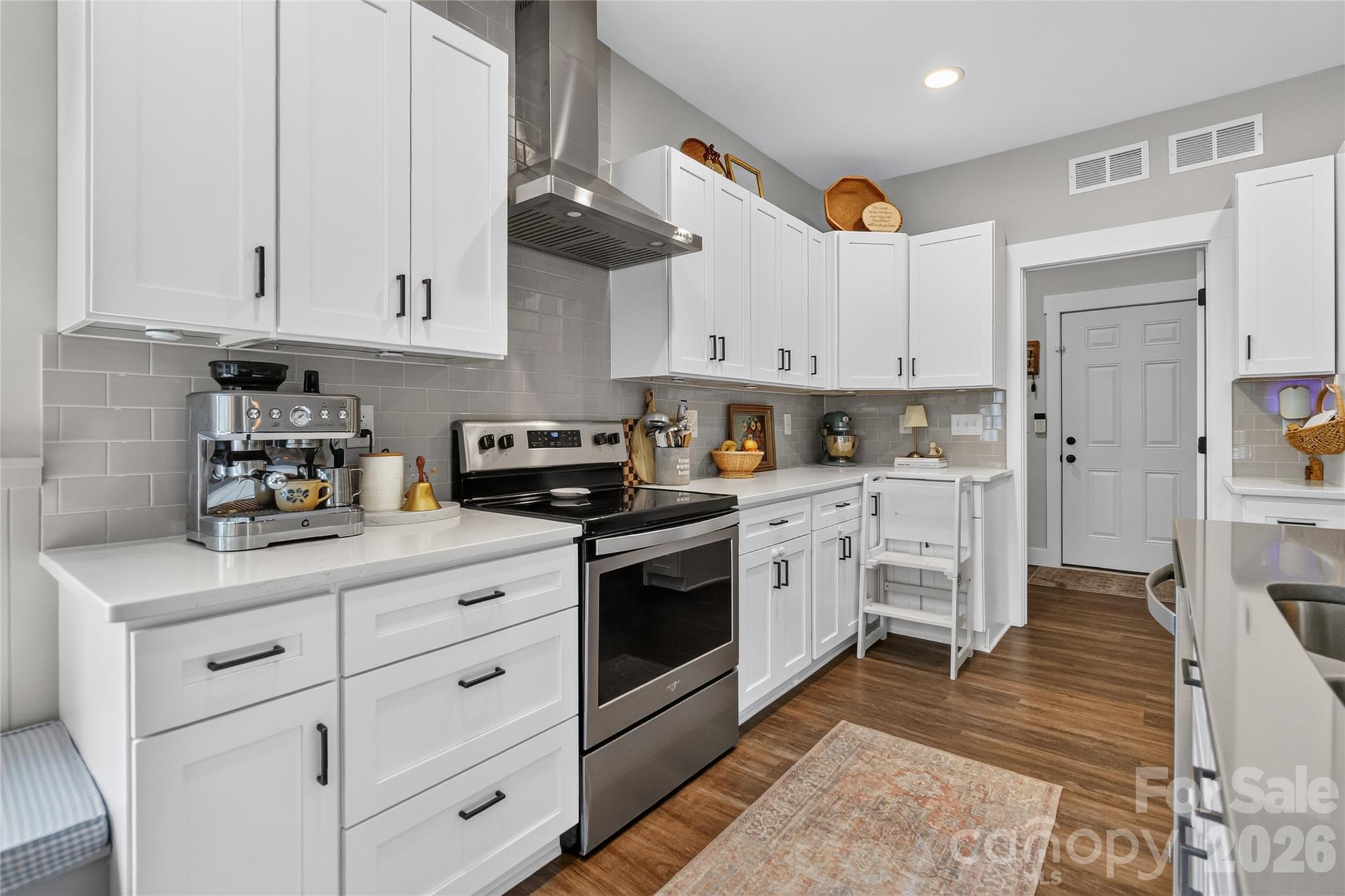 194 Love Street — Stanfield