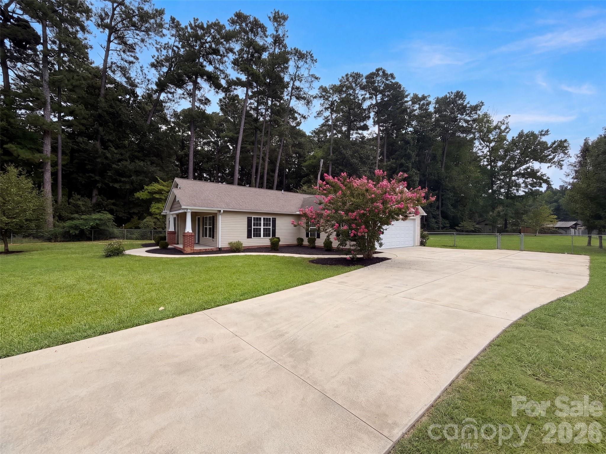 225 Vineyard Drive — Salisbury