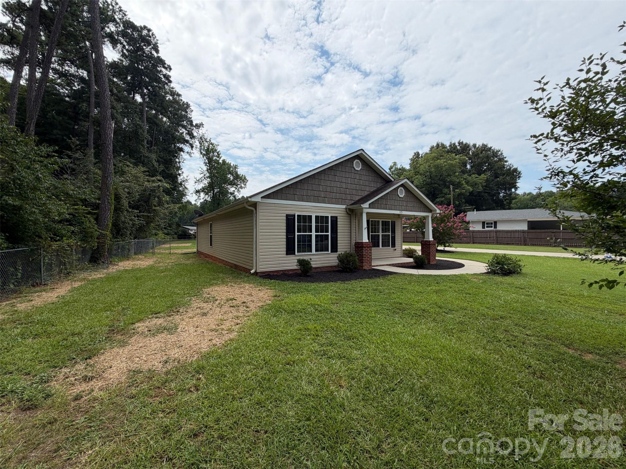 225 Vineyard Drive — Salisbury