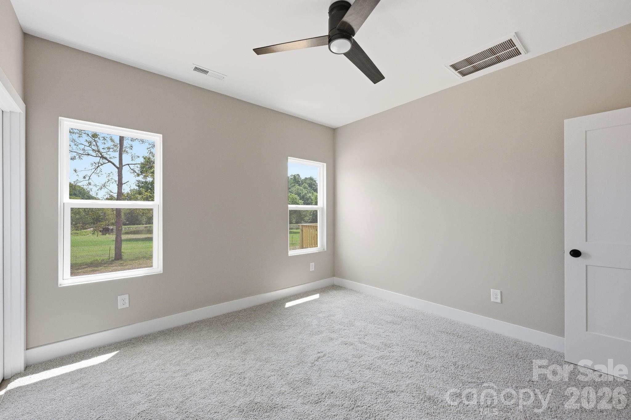 1517 Robin Road — Newton