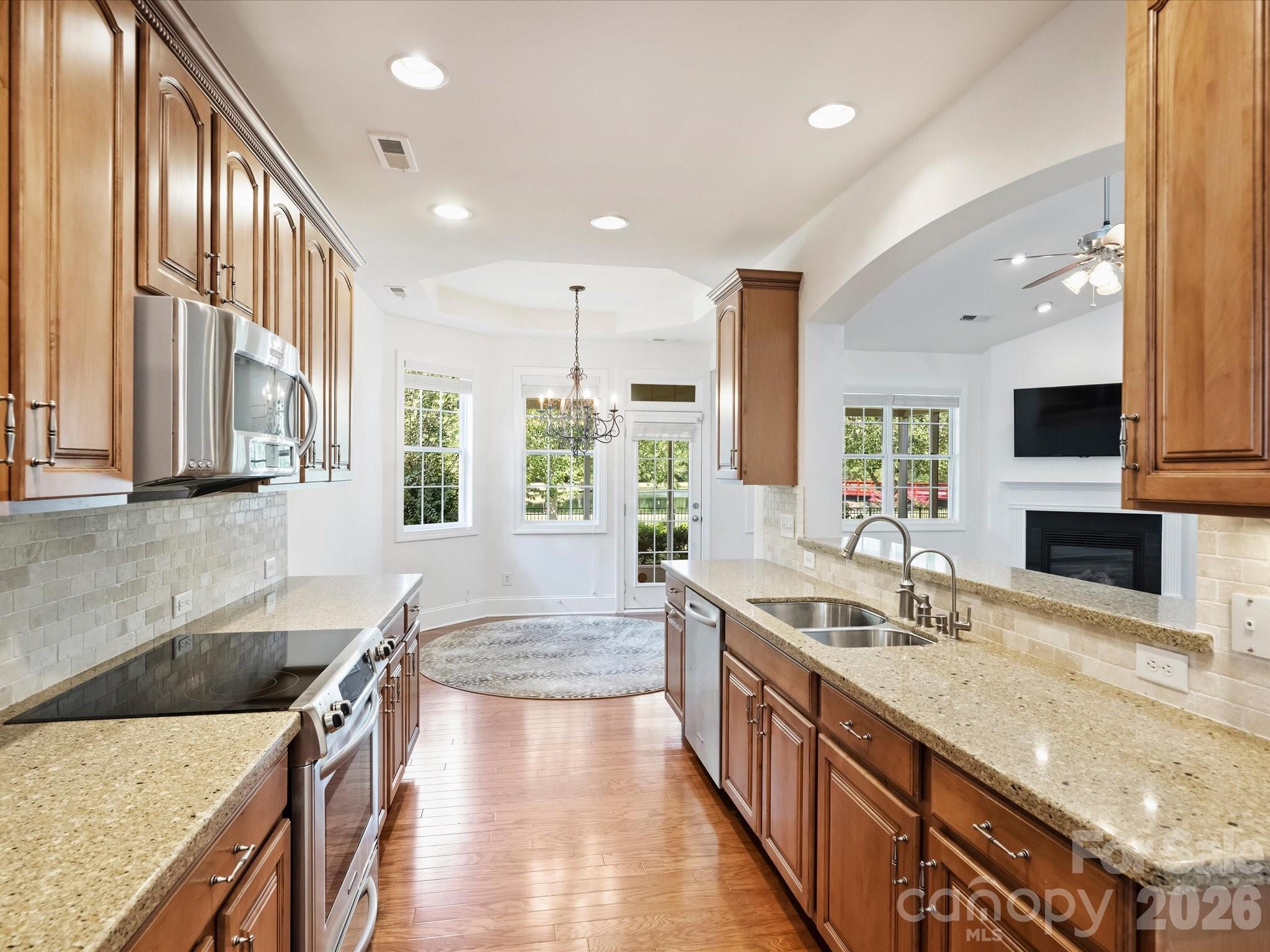 7326 Firespike Road — Charlotte