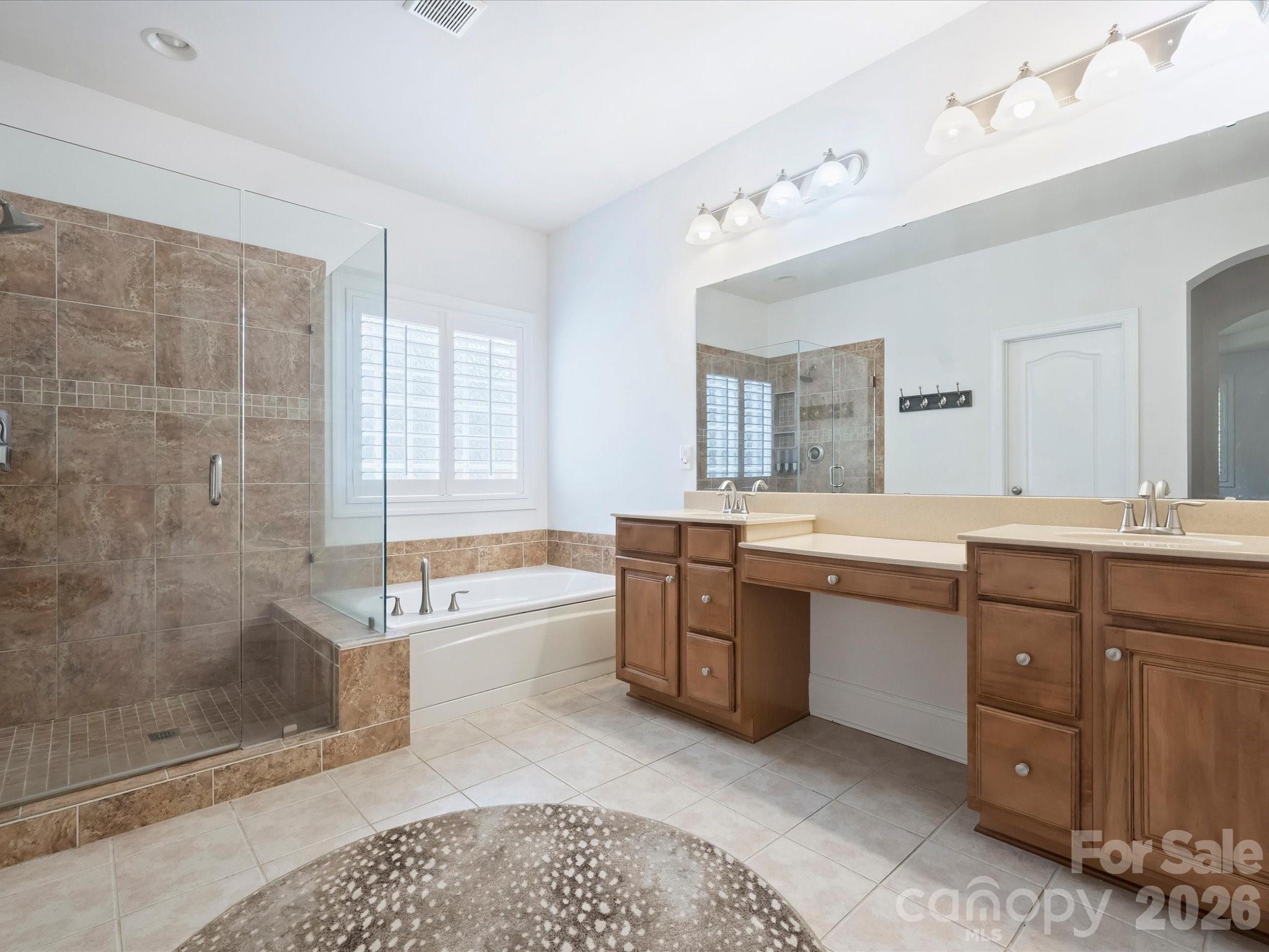 7326 Firespike Road — Charlotte