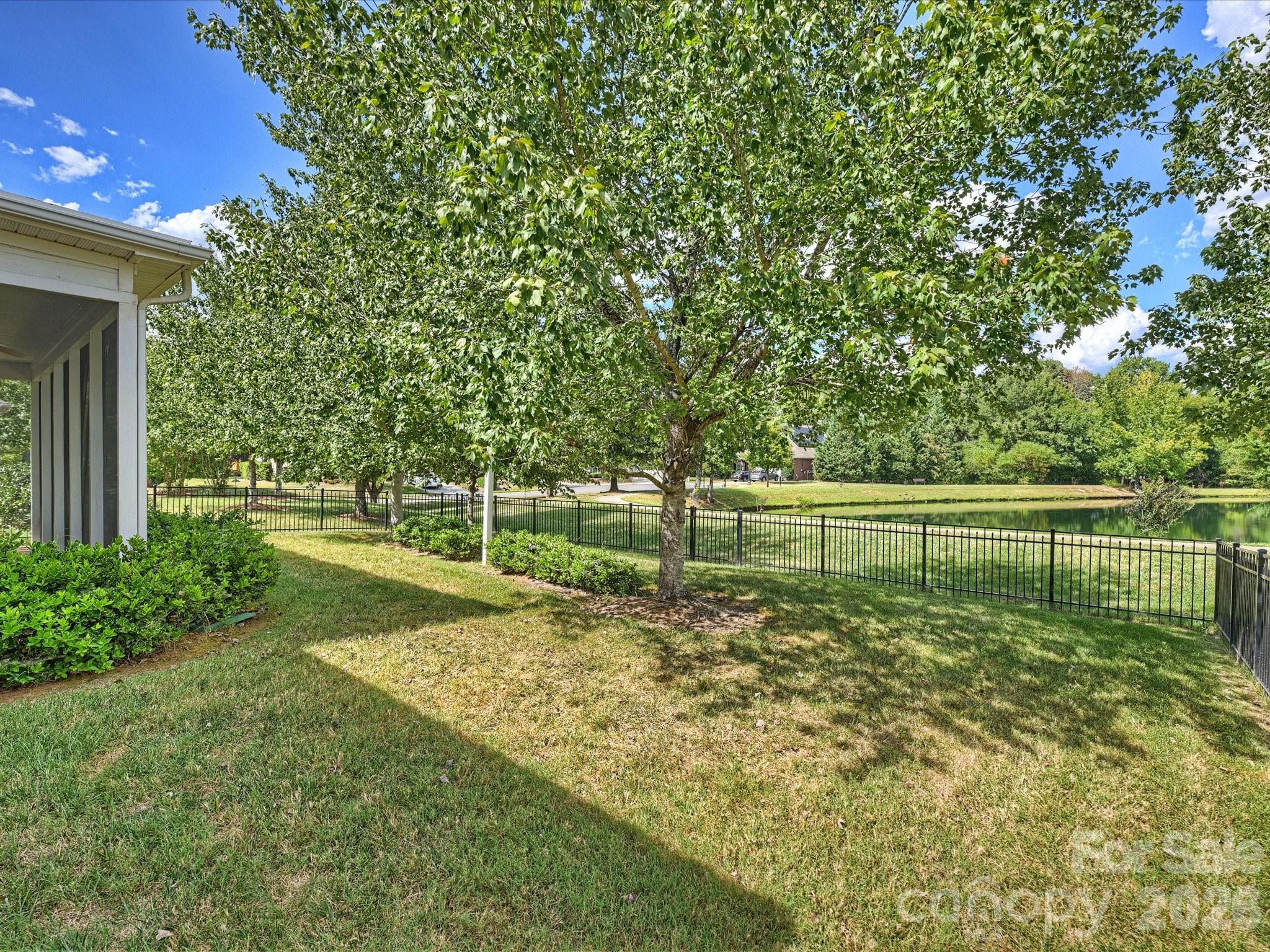 7326 Firespike Road — Charlotte