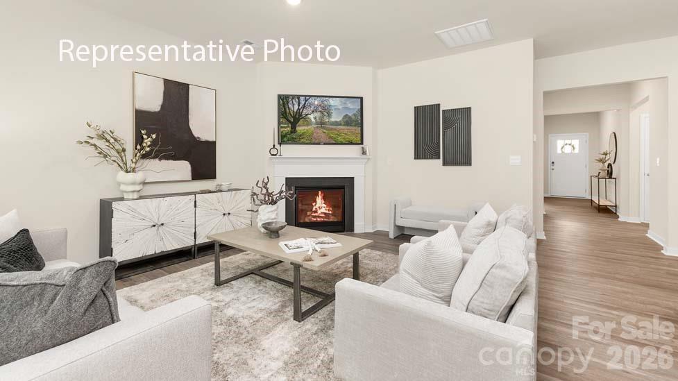 1141 Foxberry Lane — Maiden