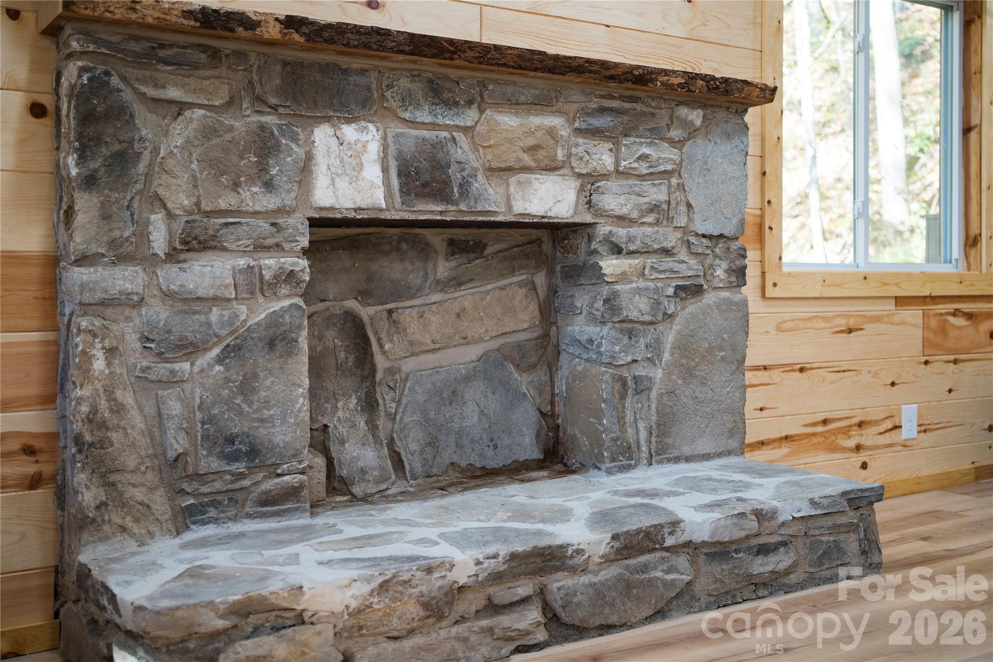 430 Long Branch Road — Maggie Valley
