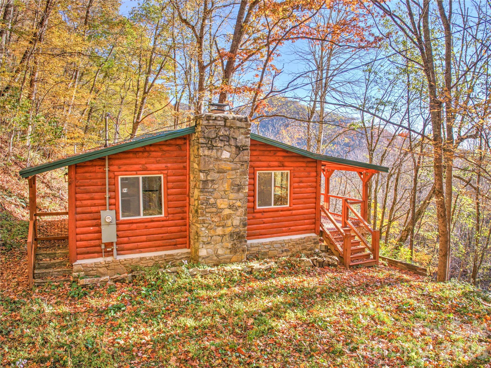 430 Long Branch Road — Maggie Valley
