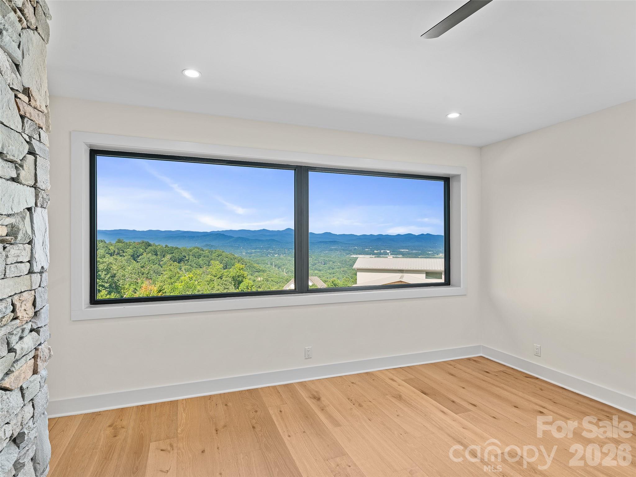 24 S Watchman Drive — Hendersonville