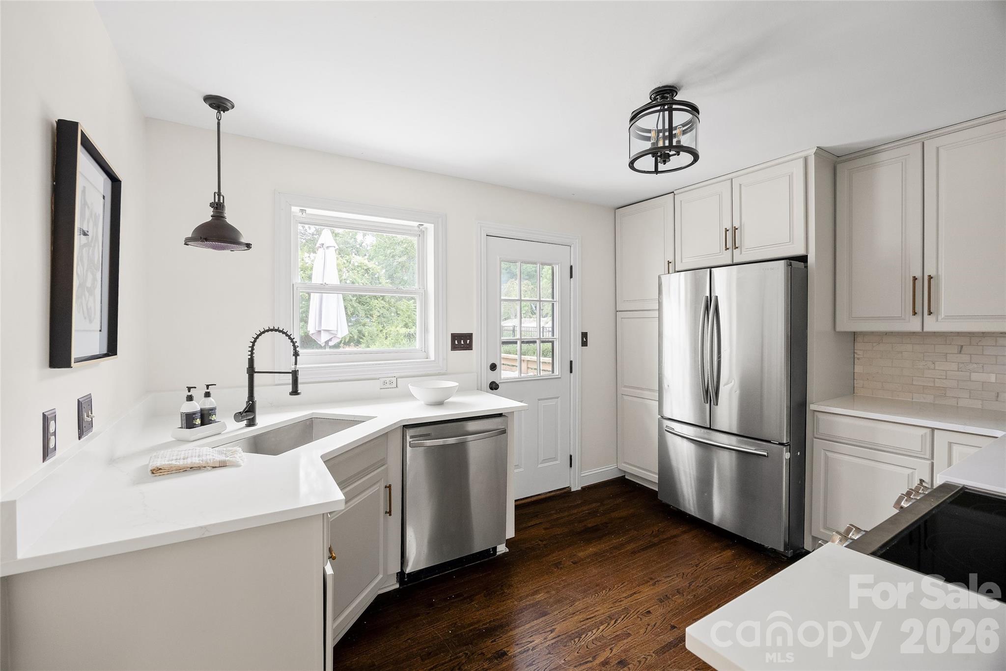 2215 Chatham Avenue — Charlotte