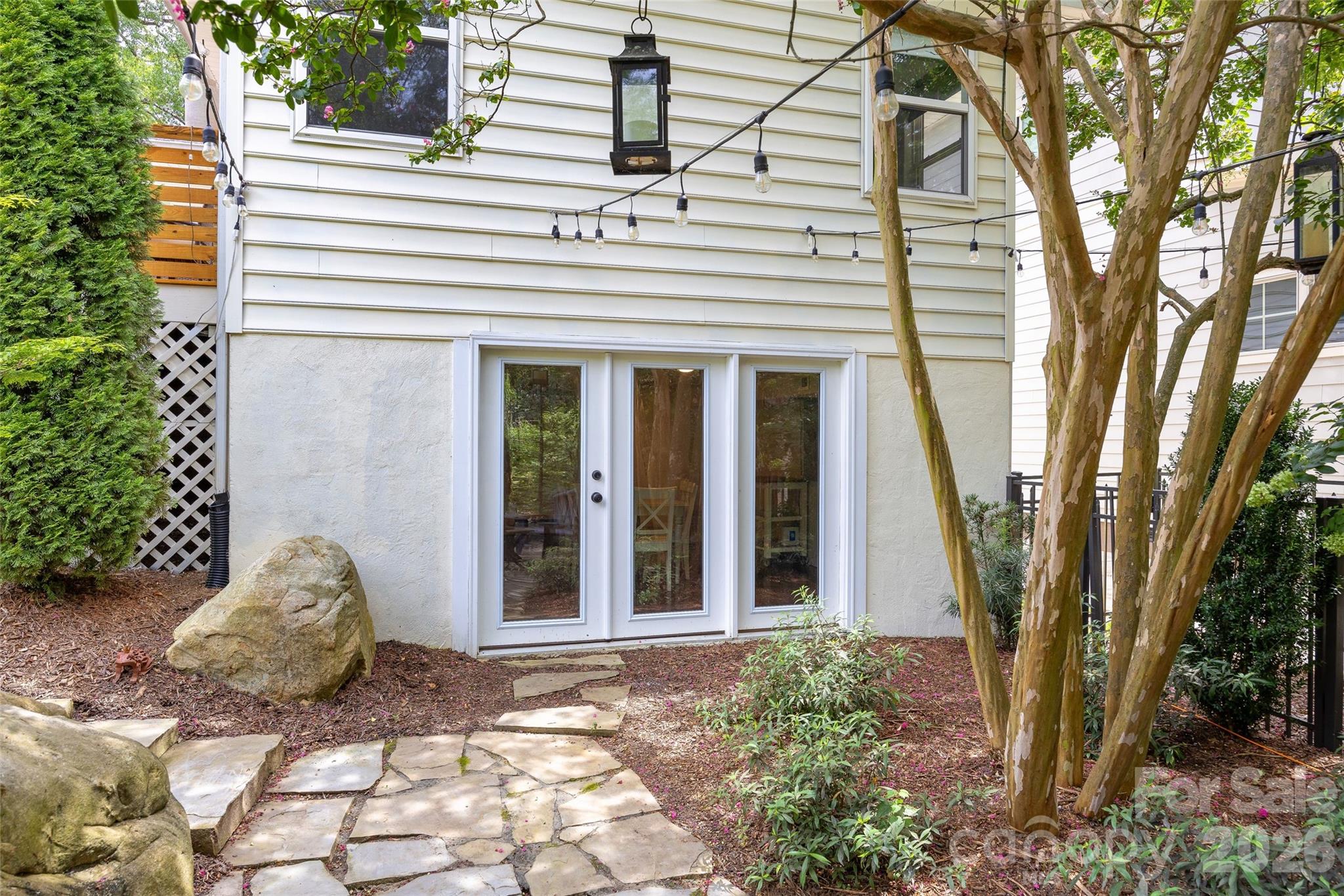 2215 Chatham Avenue — Charlotte
