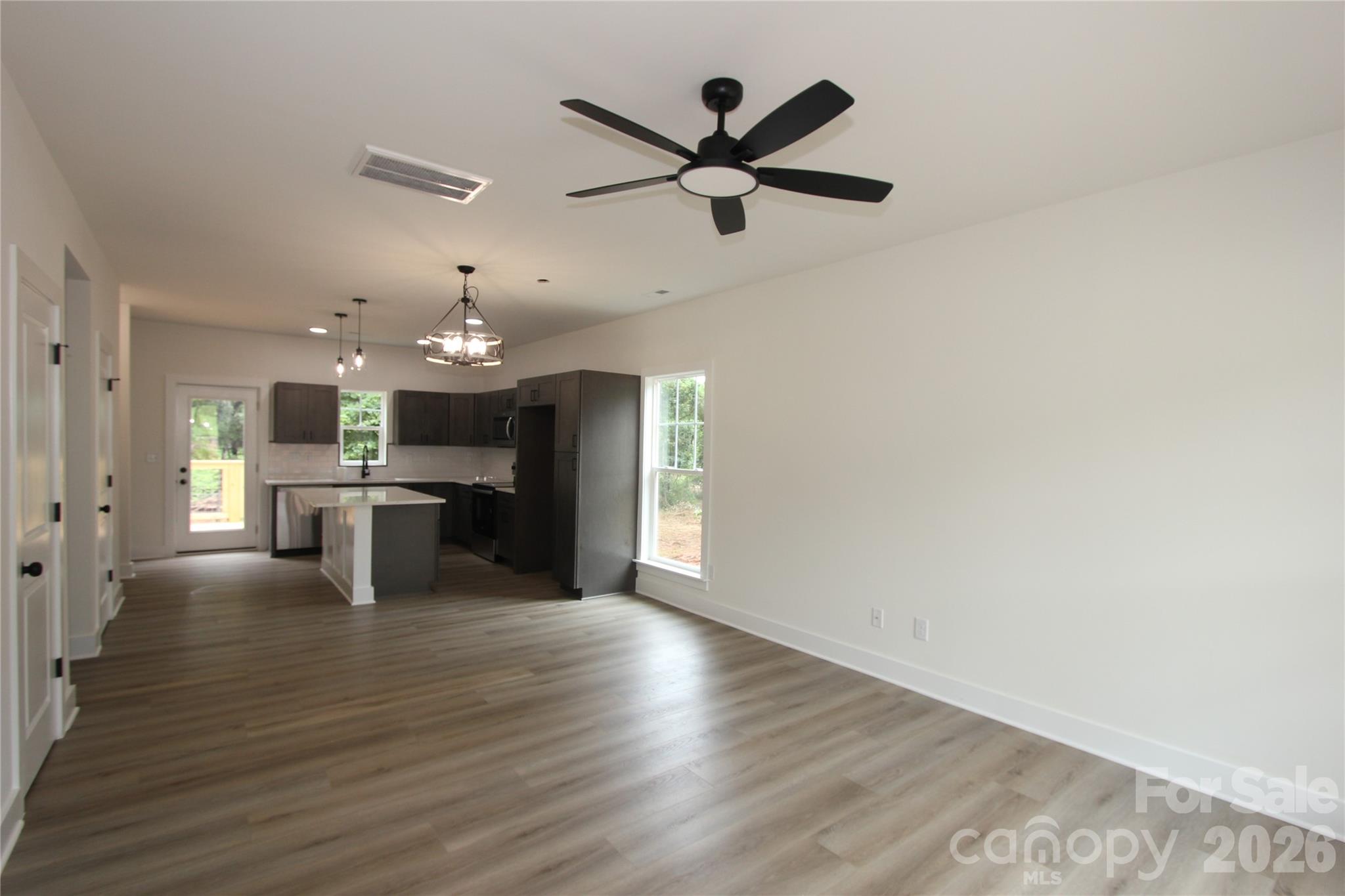 1074 Lyndsey Brook Court — Lincolnton