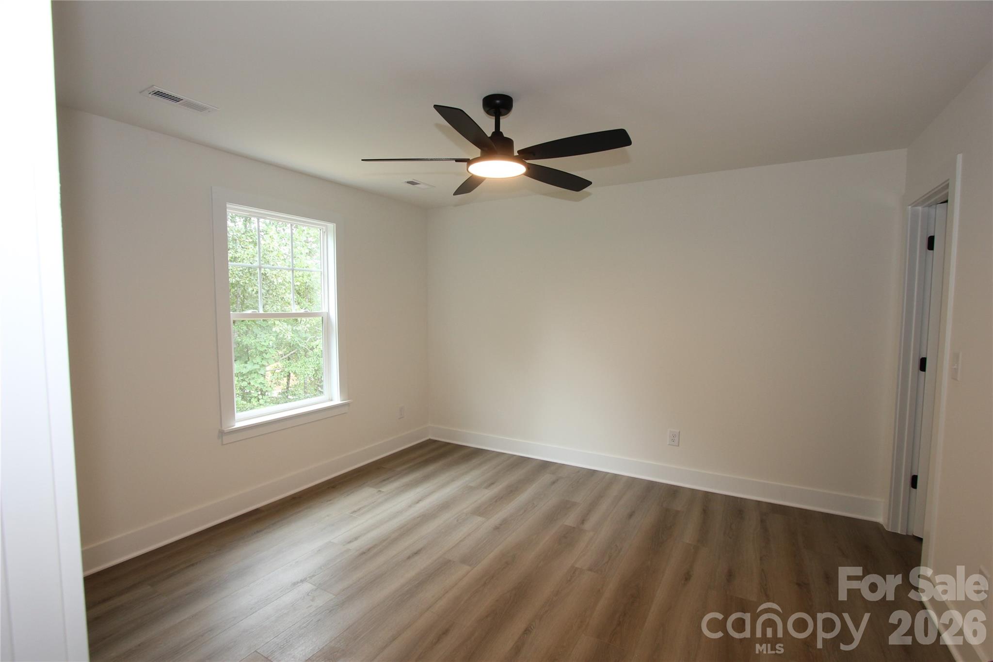 1074 Lyndsey Brook Court — Lincolnton
