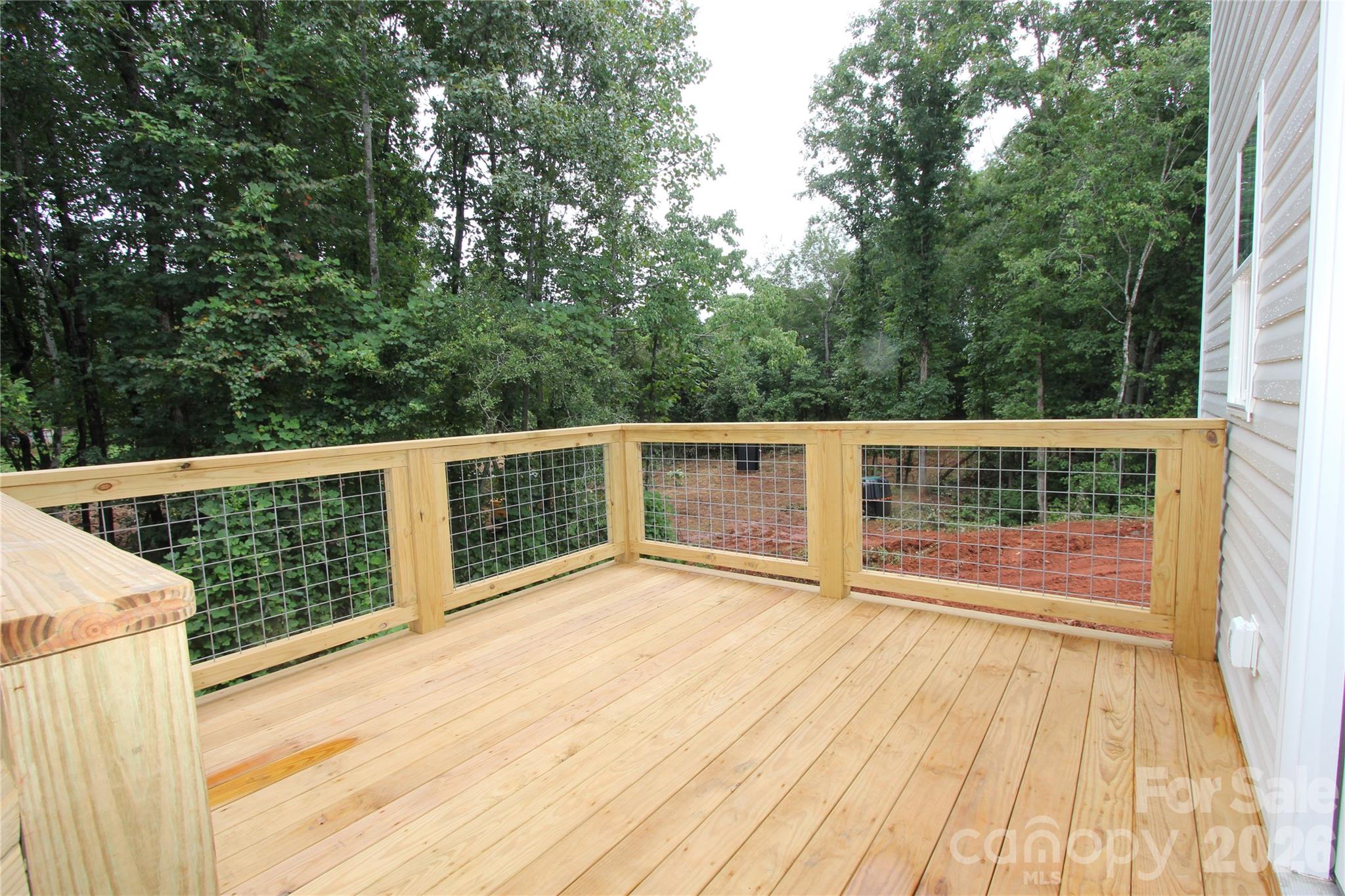 1074 Lyndsey Brook Court — Lincolnton