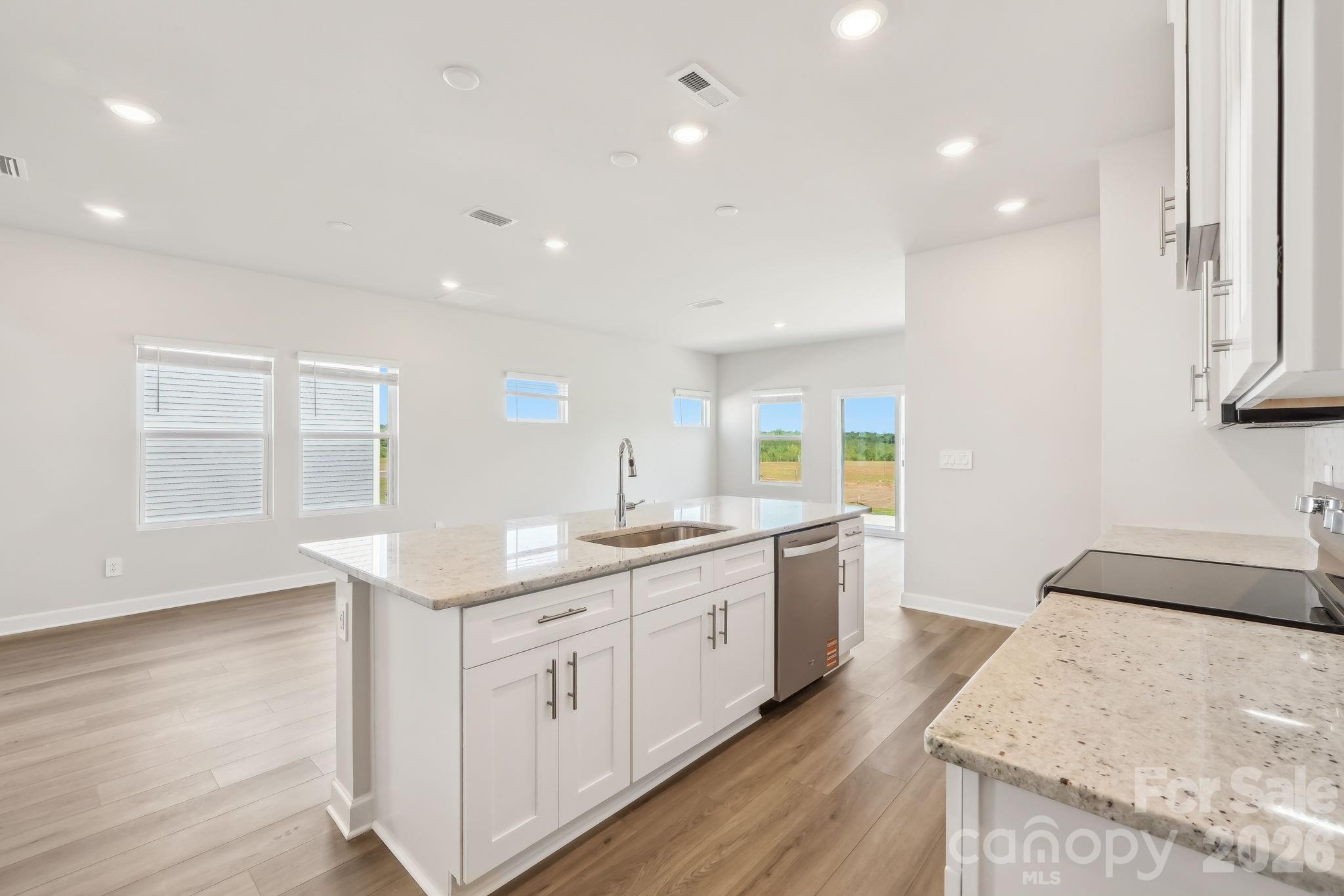 3079 14th Avenue NE — Conover