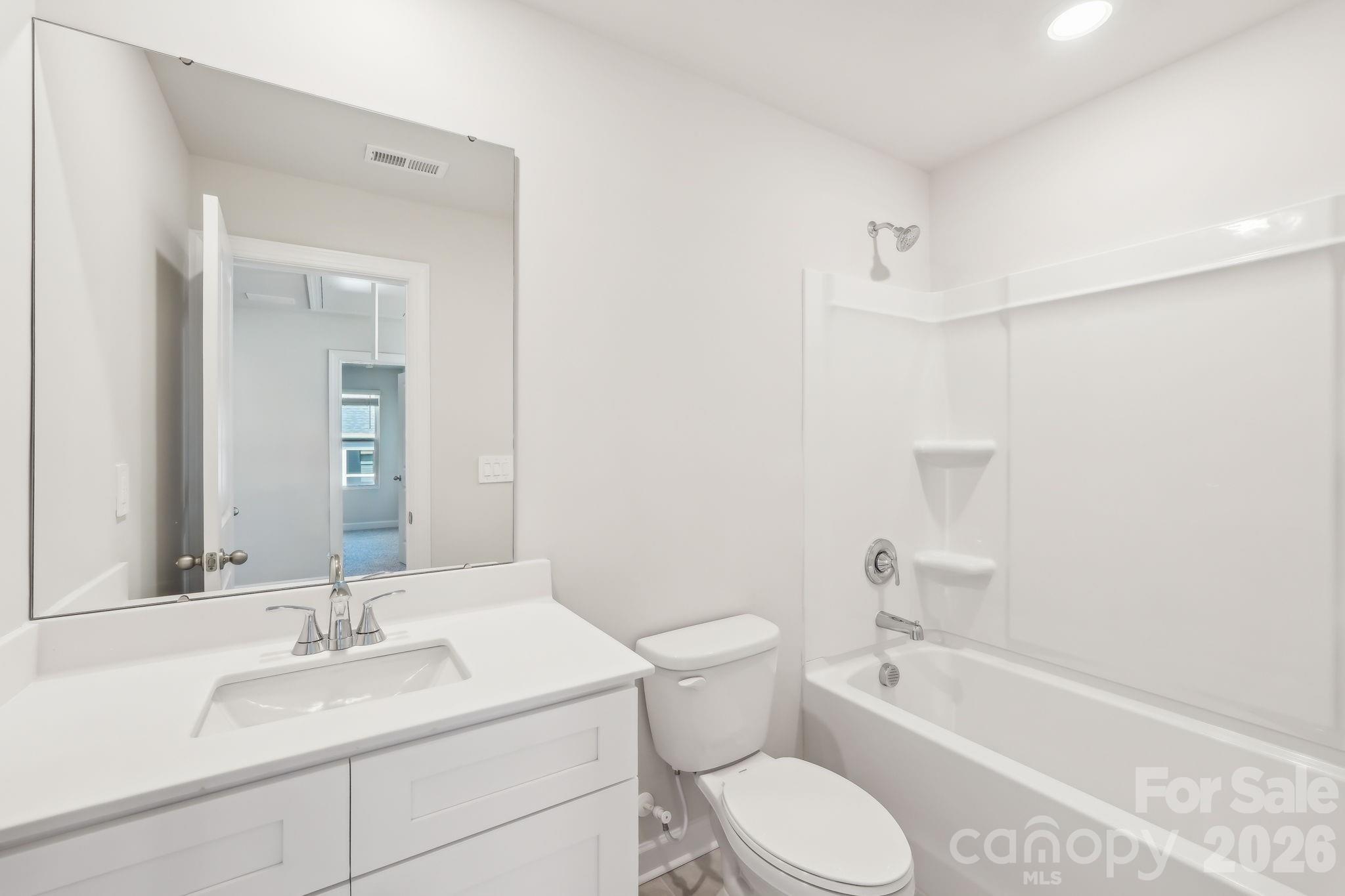 3079 14th Avenue NE — Conover