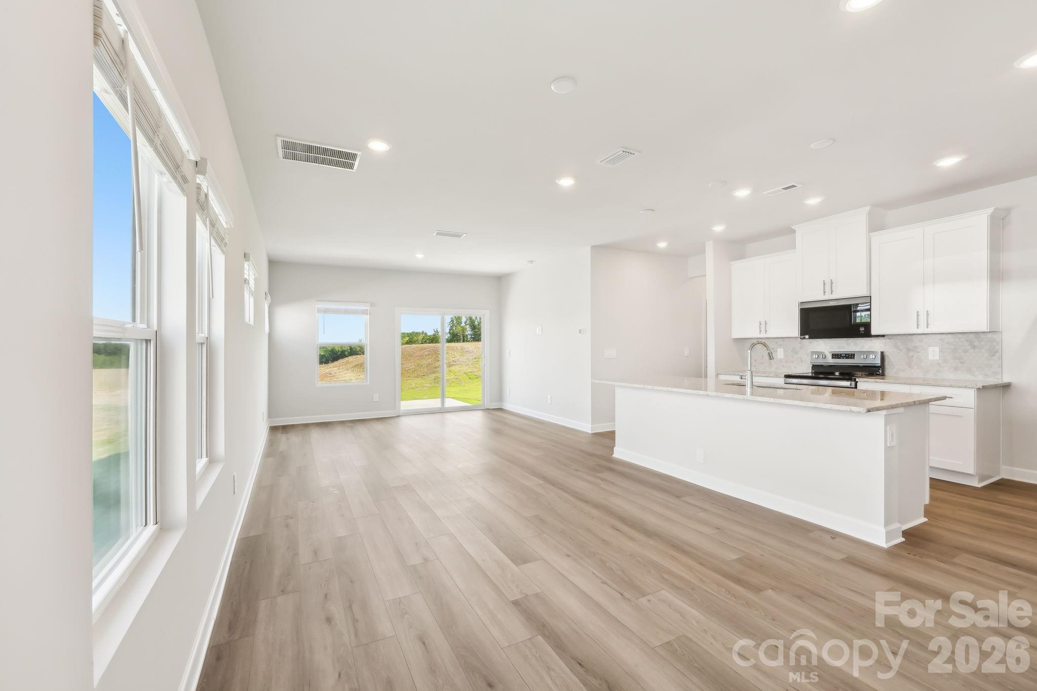 3079 14th Avenue NE — Conover