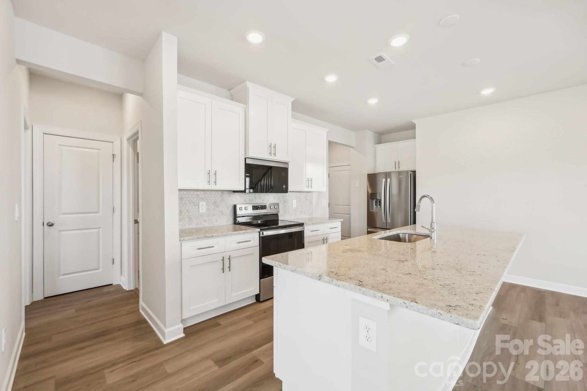 3079 14th Avenue NE — Conover