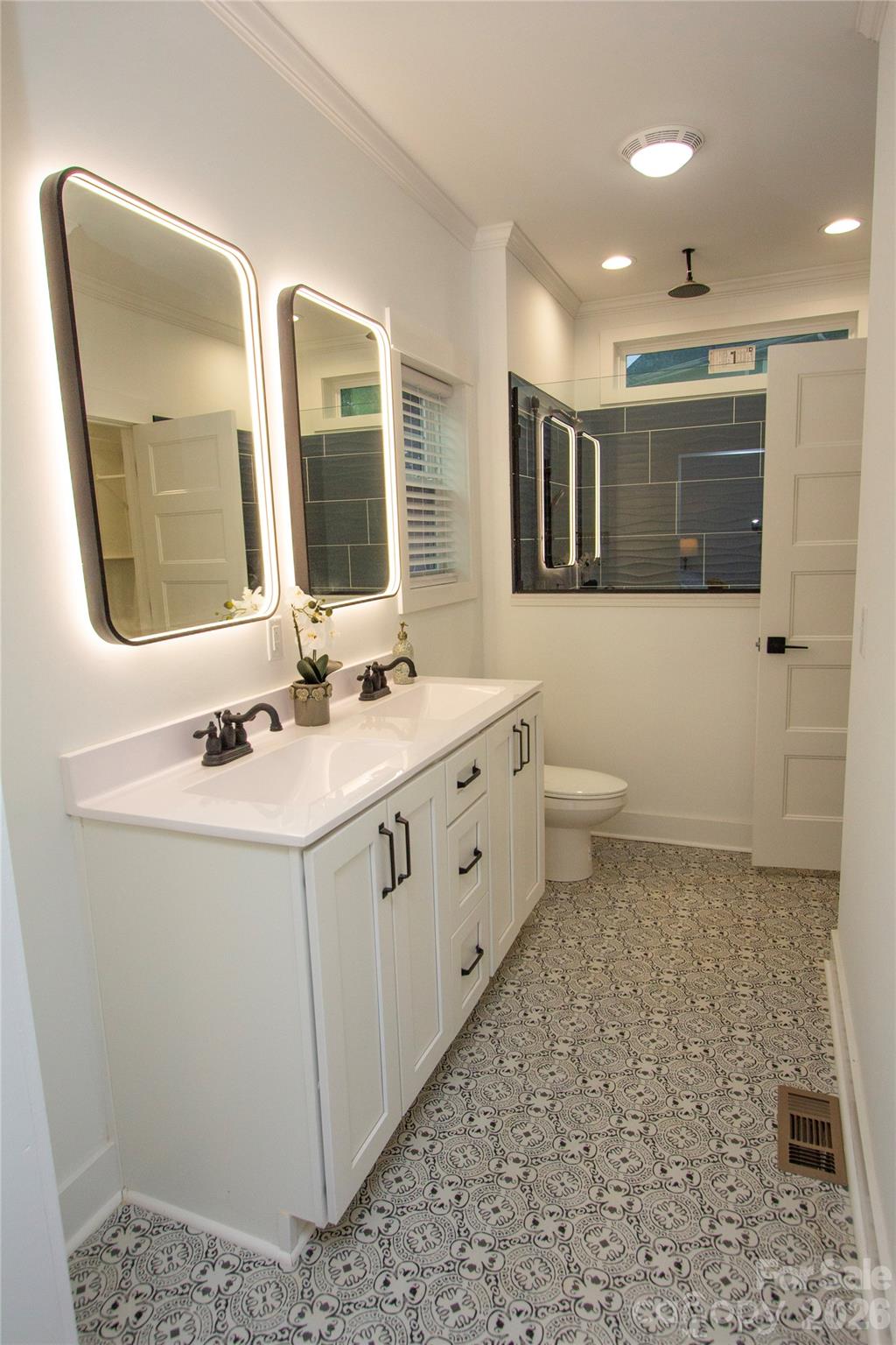 202 Southern Charm Road — Arden