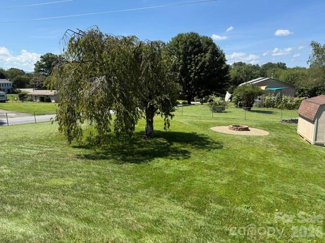 204 Scottlynn Drive — Asheville