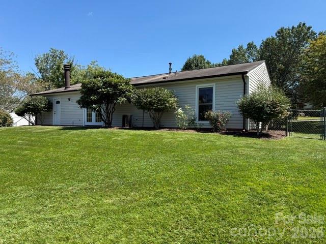 204 Scottlynn Drive — Asheville