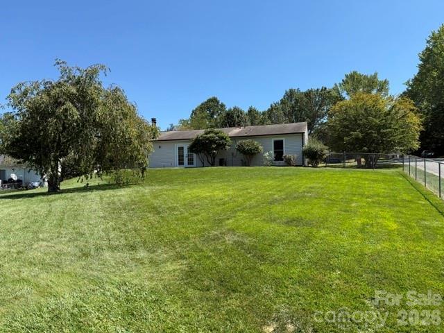 204 Scottlynn Drive — Asheville