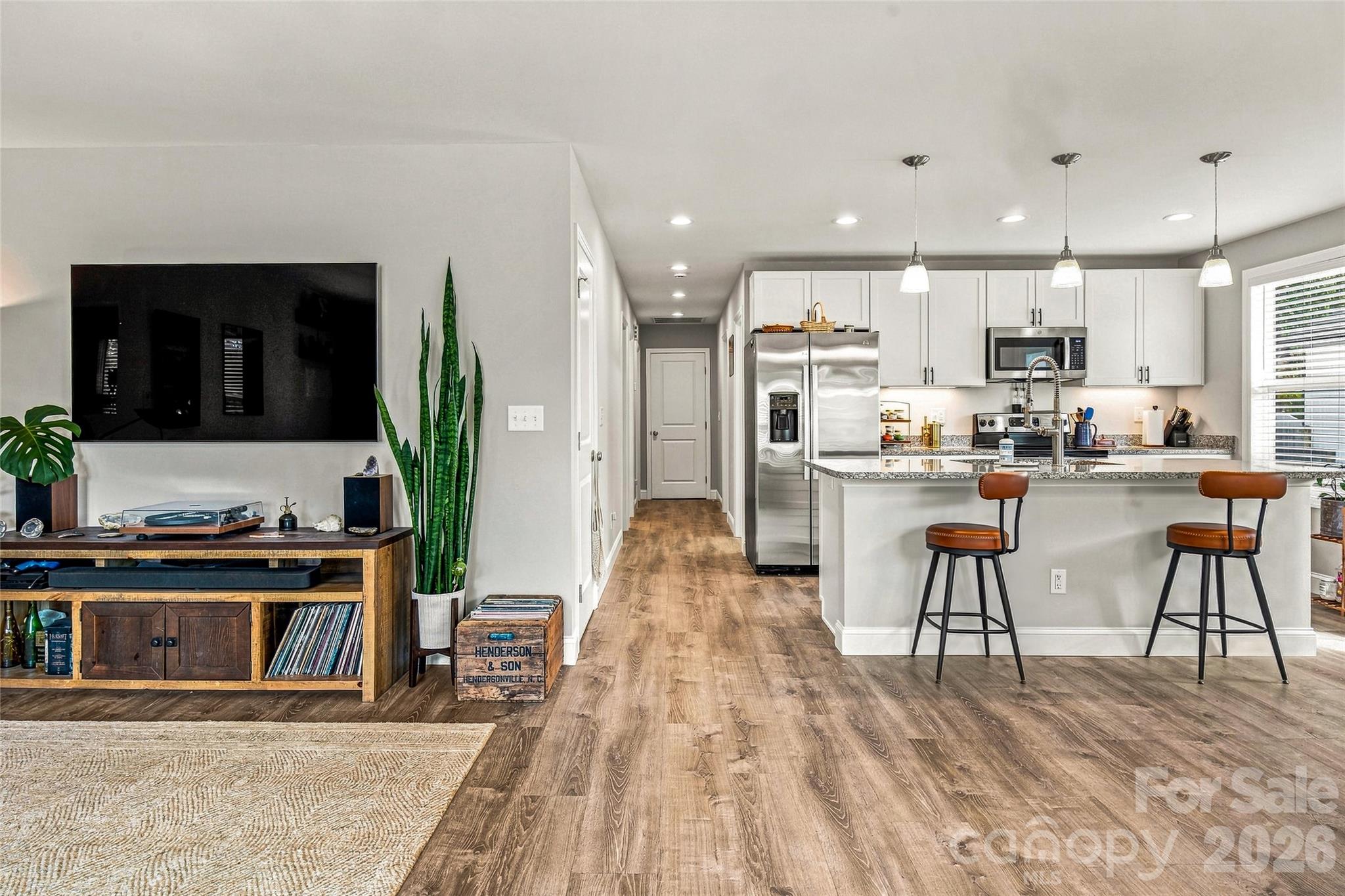 619 Edgewood Avenue — Hendersonville