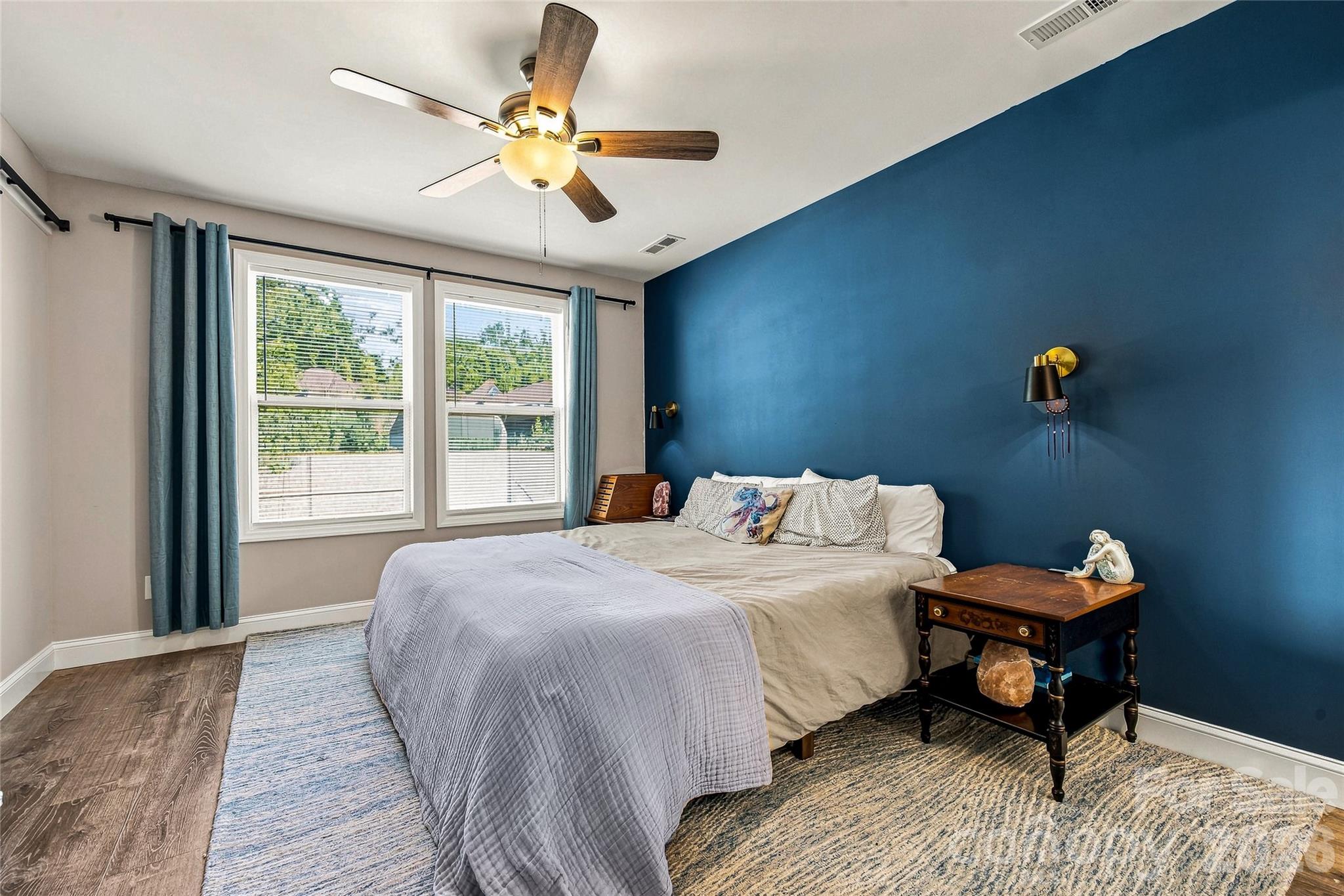 619 Edgewood Avenue — Hendersonville