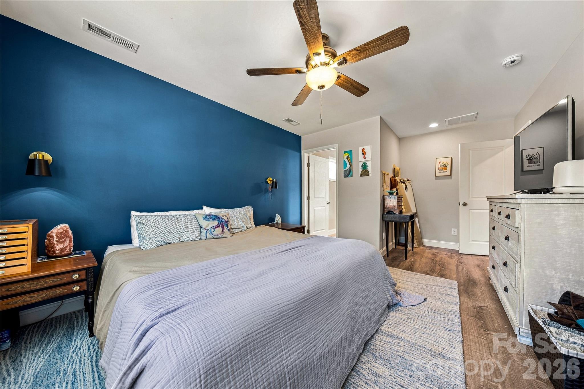 619 Edgewood Avenue — Hendersonville