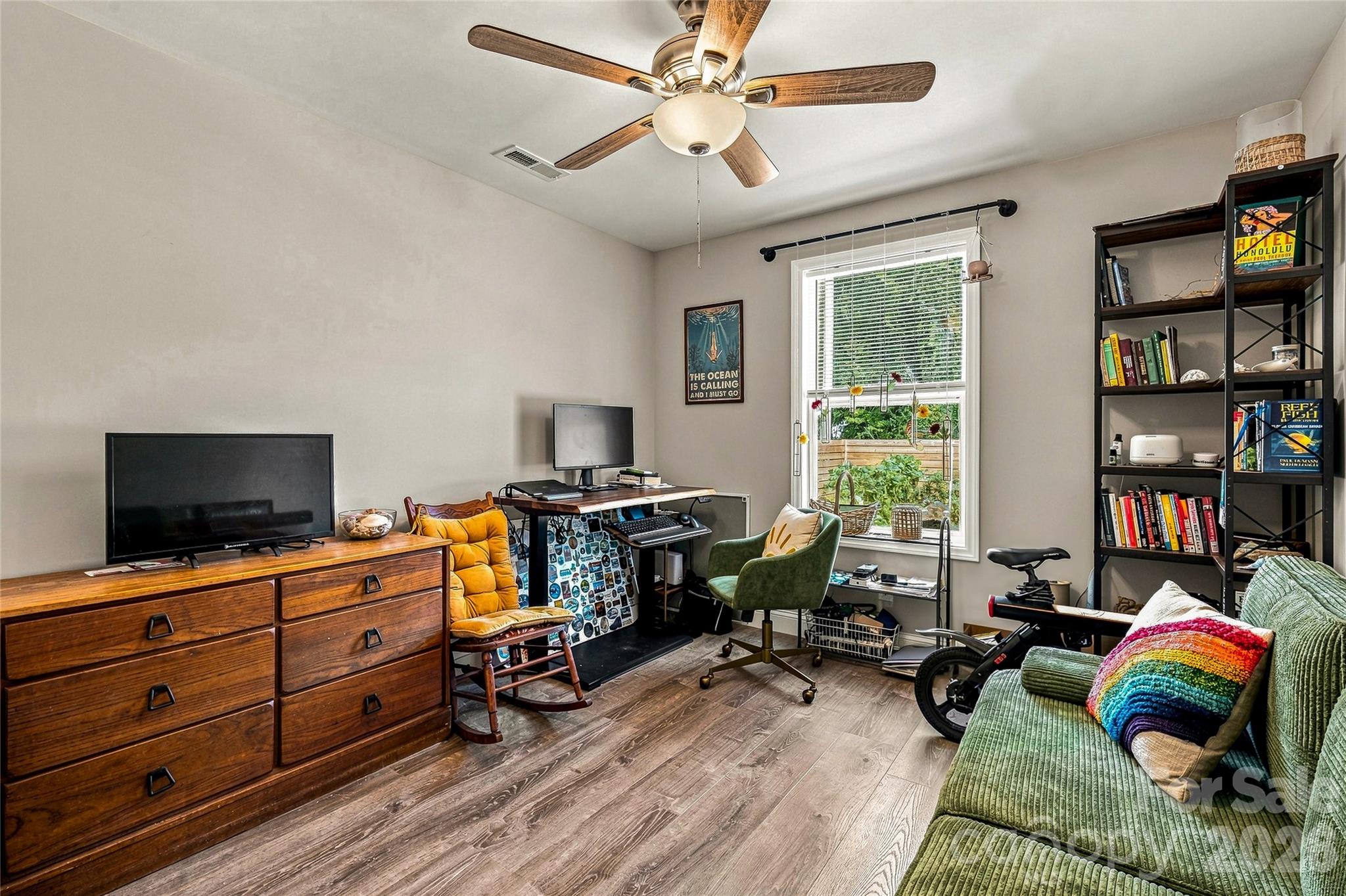 619 Edgewood Avenue — Hendersonville