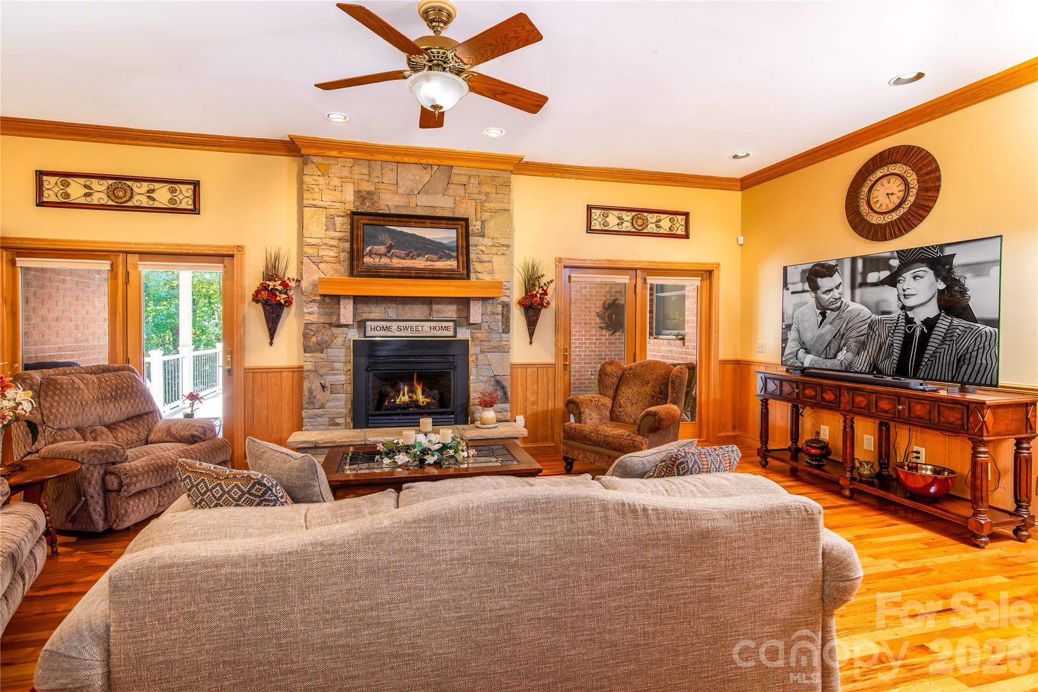 832 Asheville Highway — Sylva