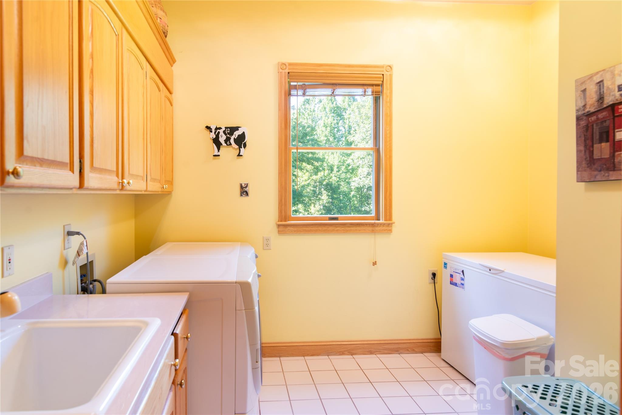 832 Asheville Highway — Sylva