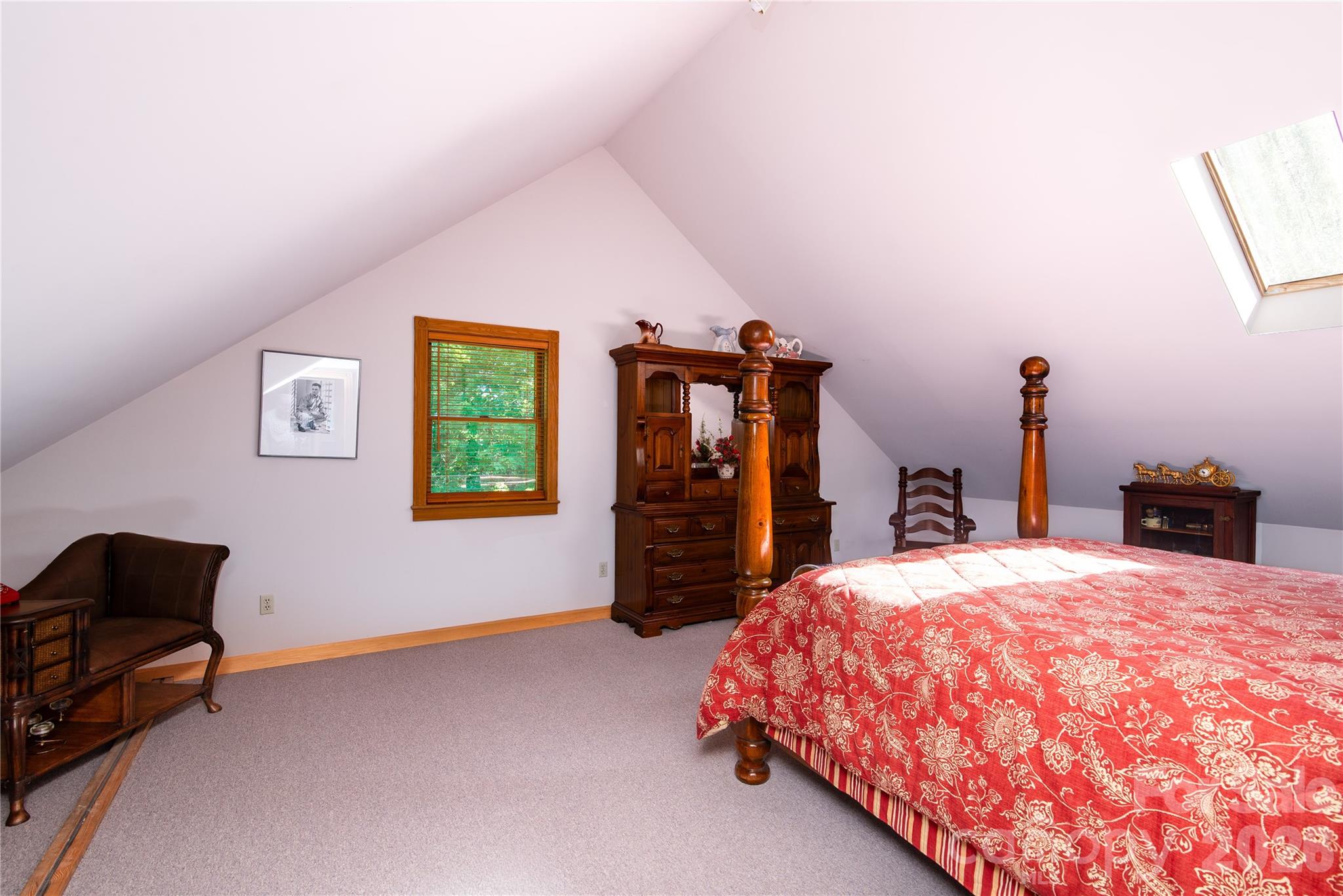 832 Asheville Highway — Sylva