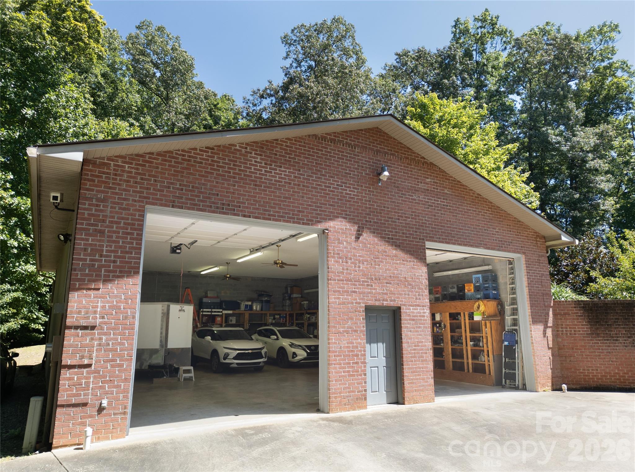 832 Asheville Highway — Sylva