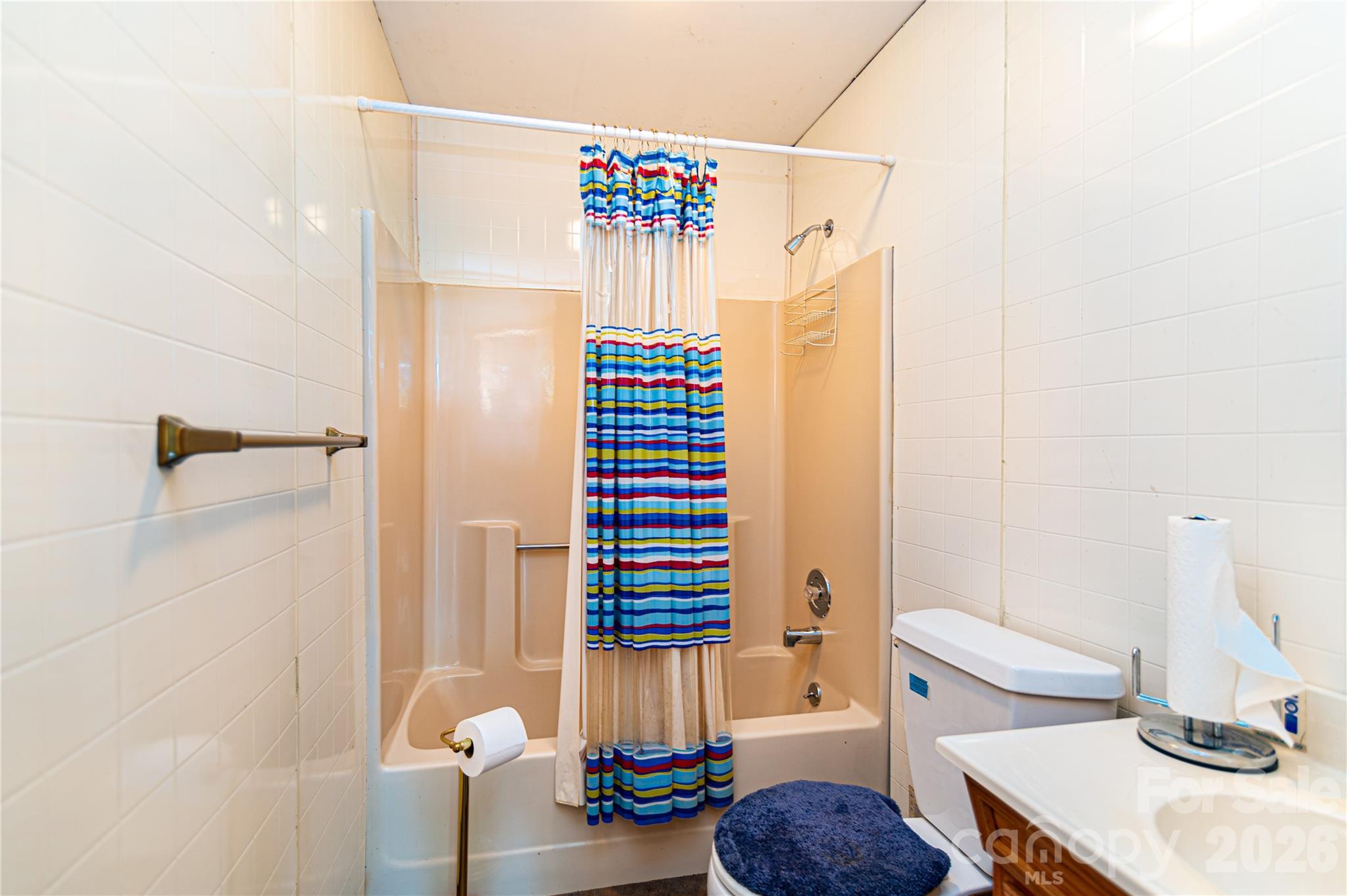 832 Asheville Highway — Sylva