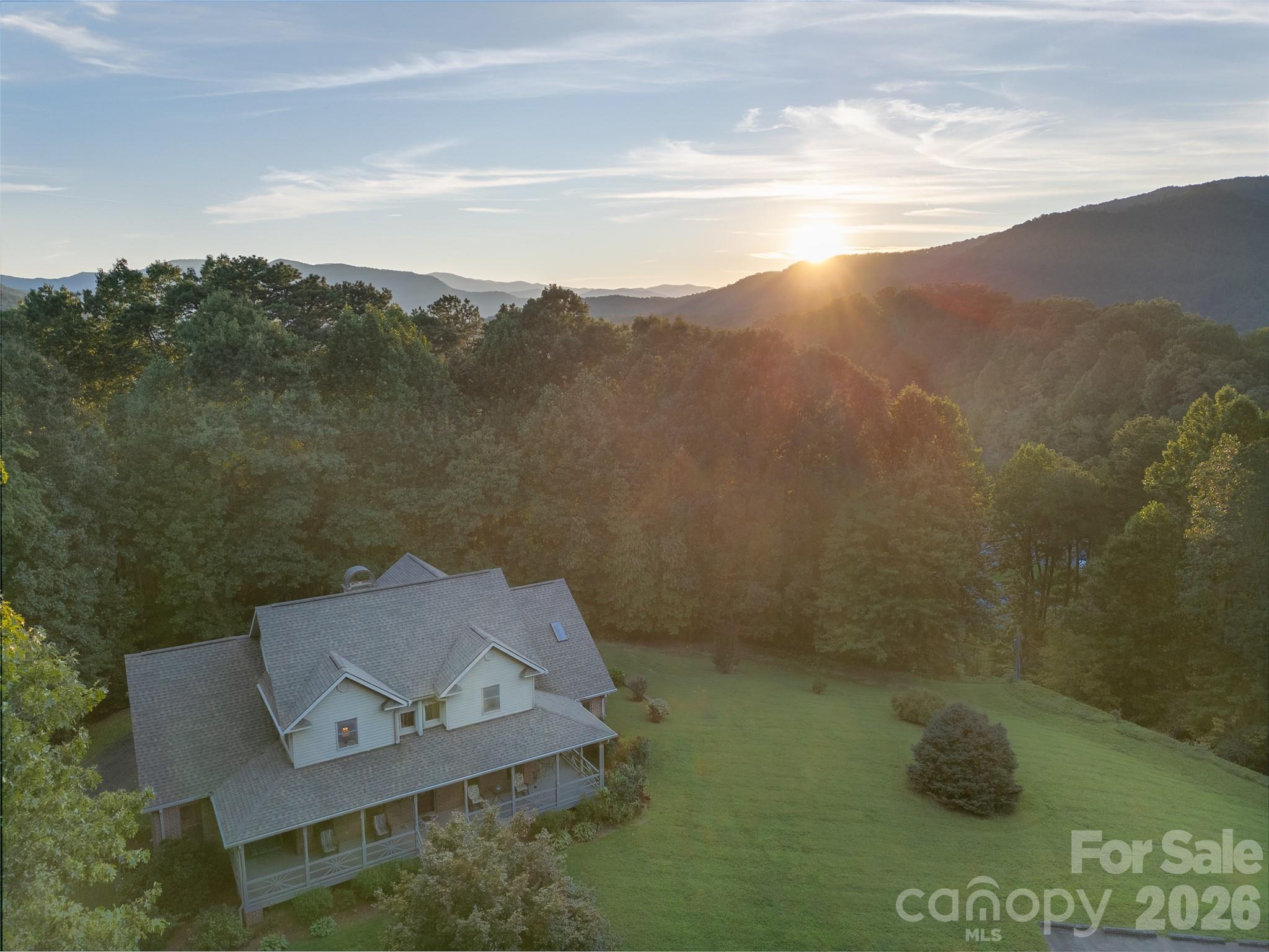 832 Asheville Highway — Sylva
