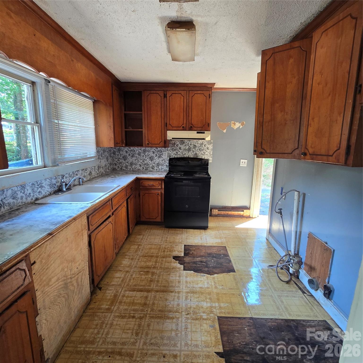 230 W Presnell Street — Asheboro