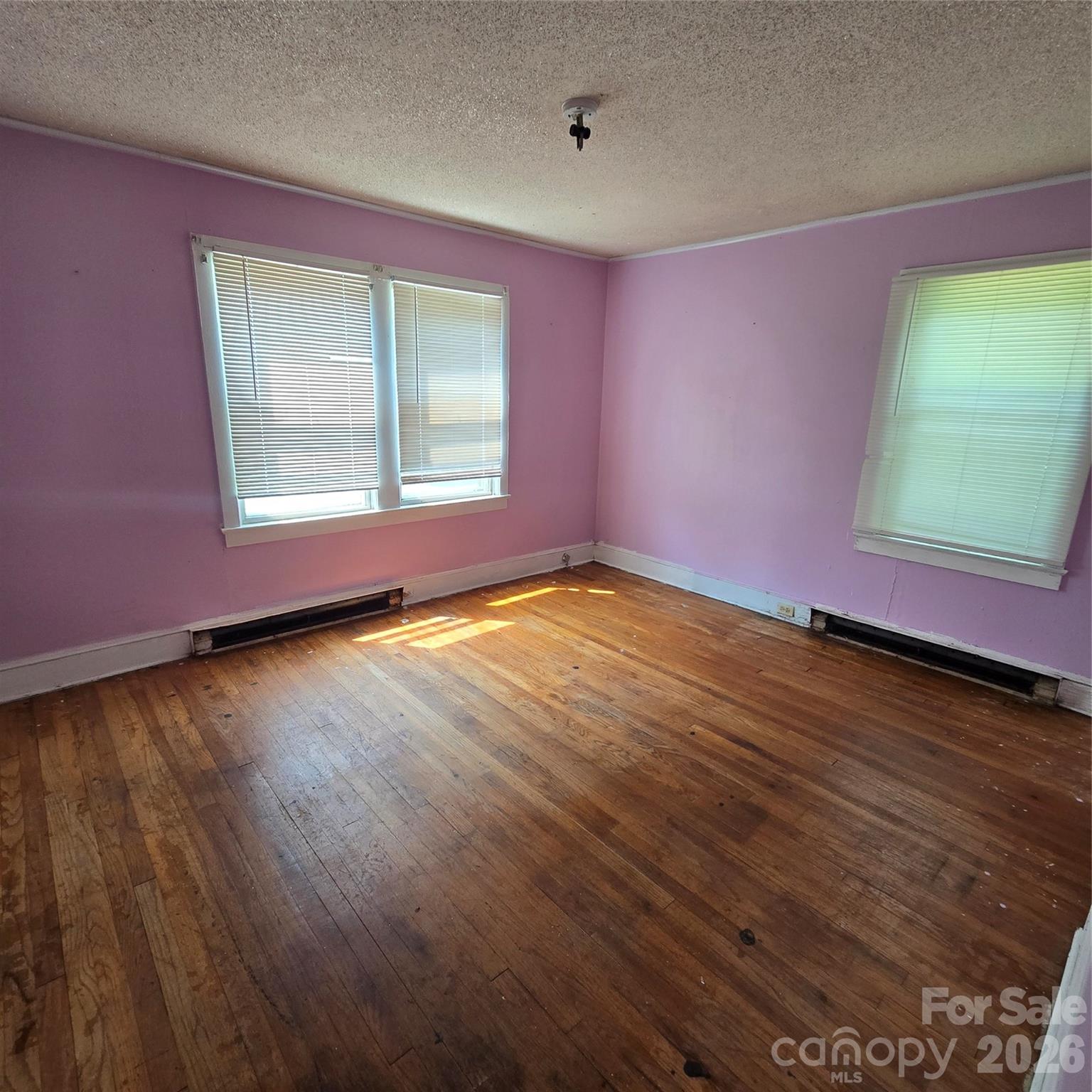 230 W Presnell Street — Asheboro