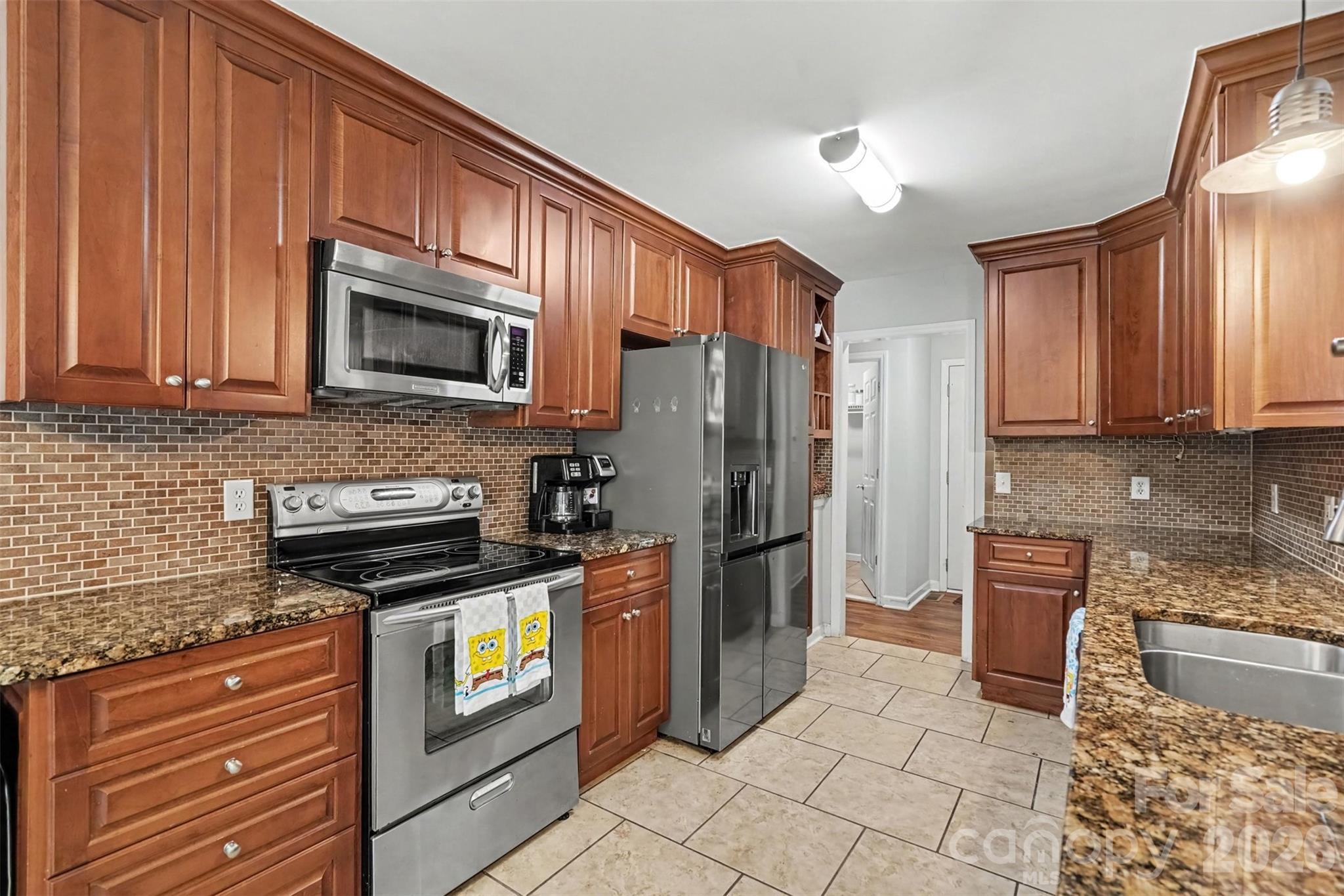 8202 Stevens Mill Road — Matthews