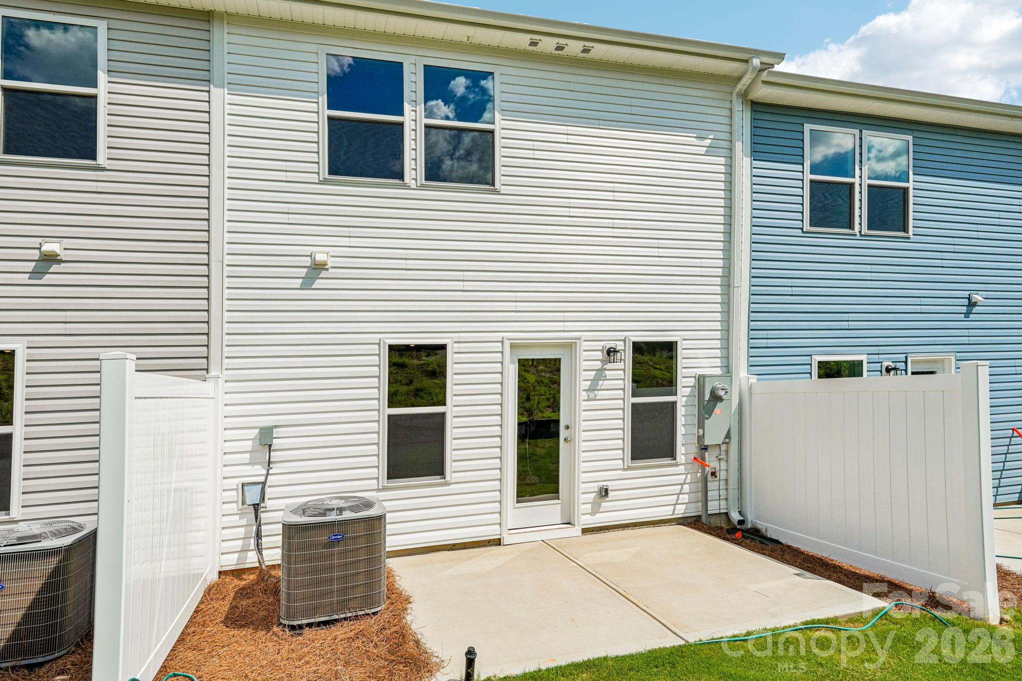 4633 Green Drake Drive #29 — Charlotte