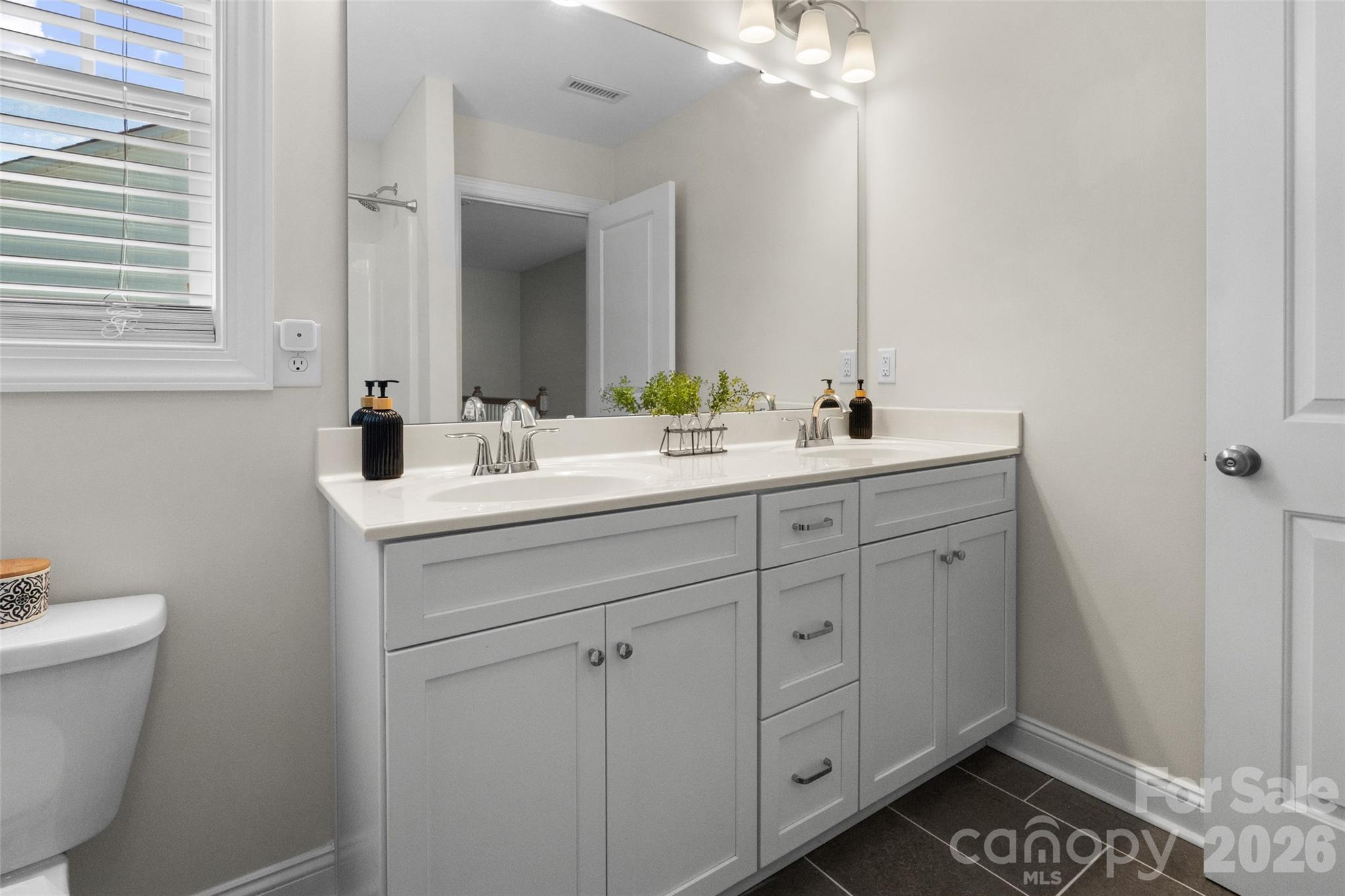 1215 Robinhood Lane — Kannapolis