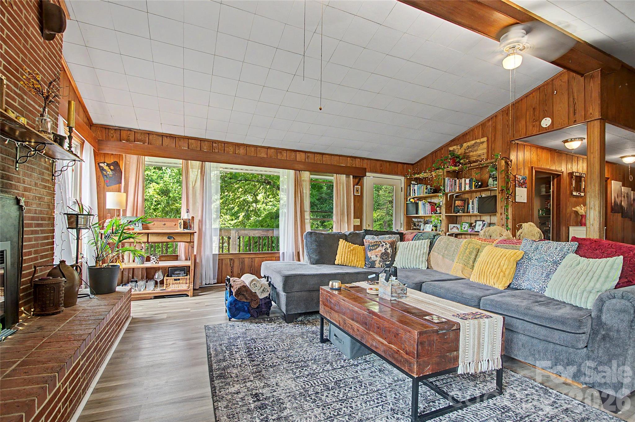70 Dogwood Drive — Hendersonville