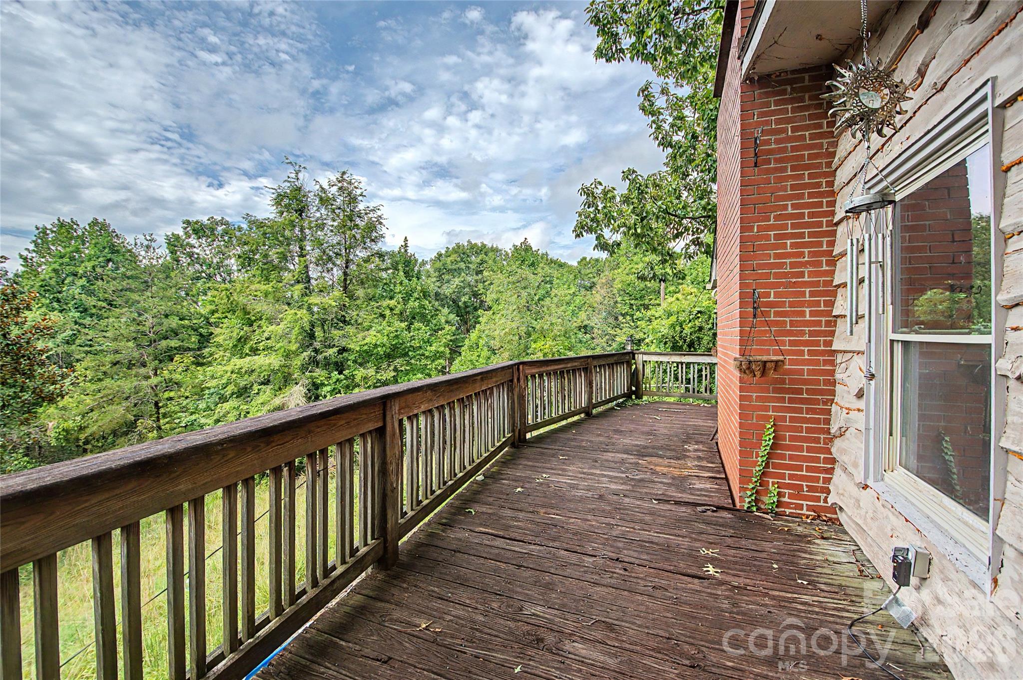70 Dogwood Drive — Hendersonville