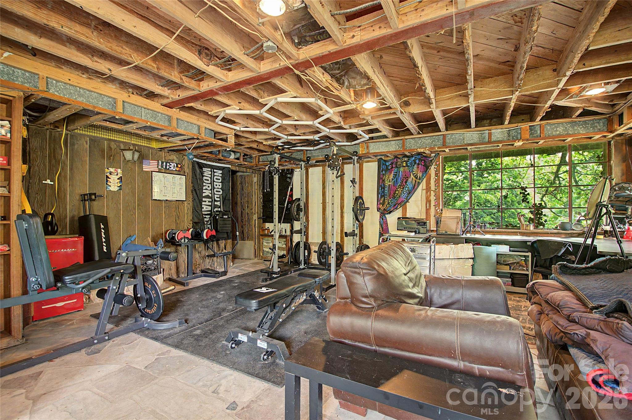 70 Dogwood Drive — Hendersonville