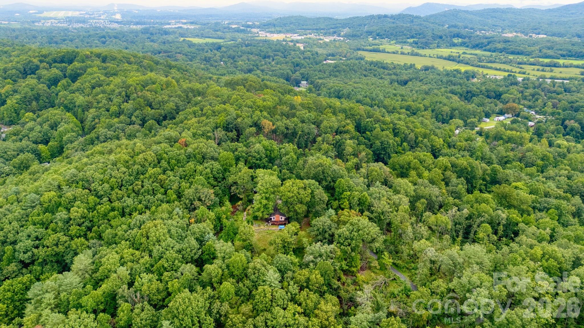 70 Dogwood Drive — Hendersonville