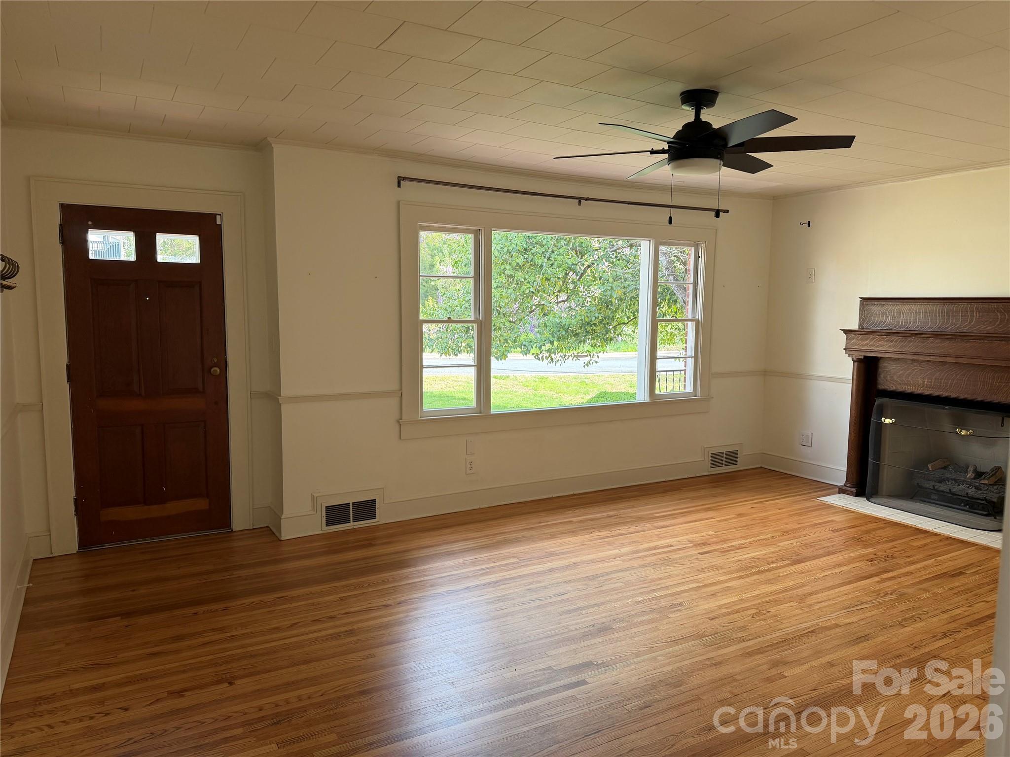 1631 Maple Avenue — Albemarle